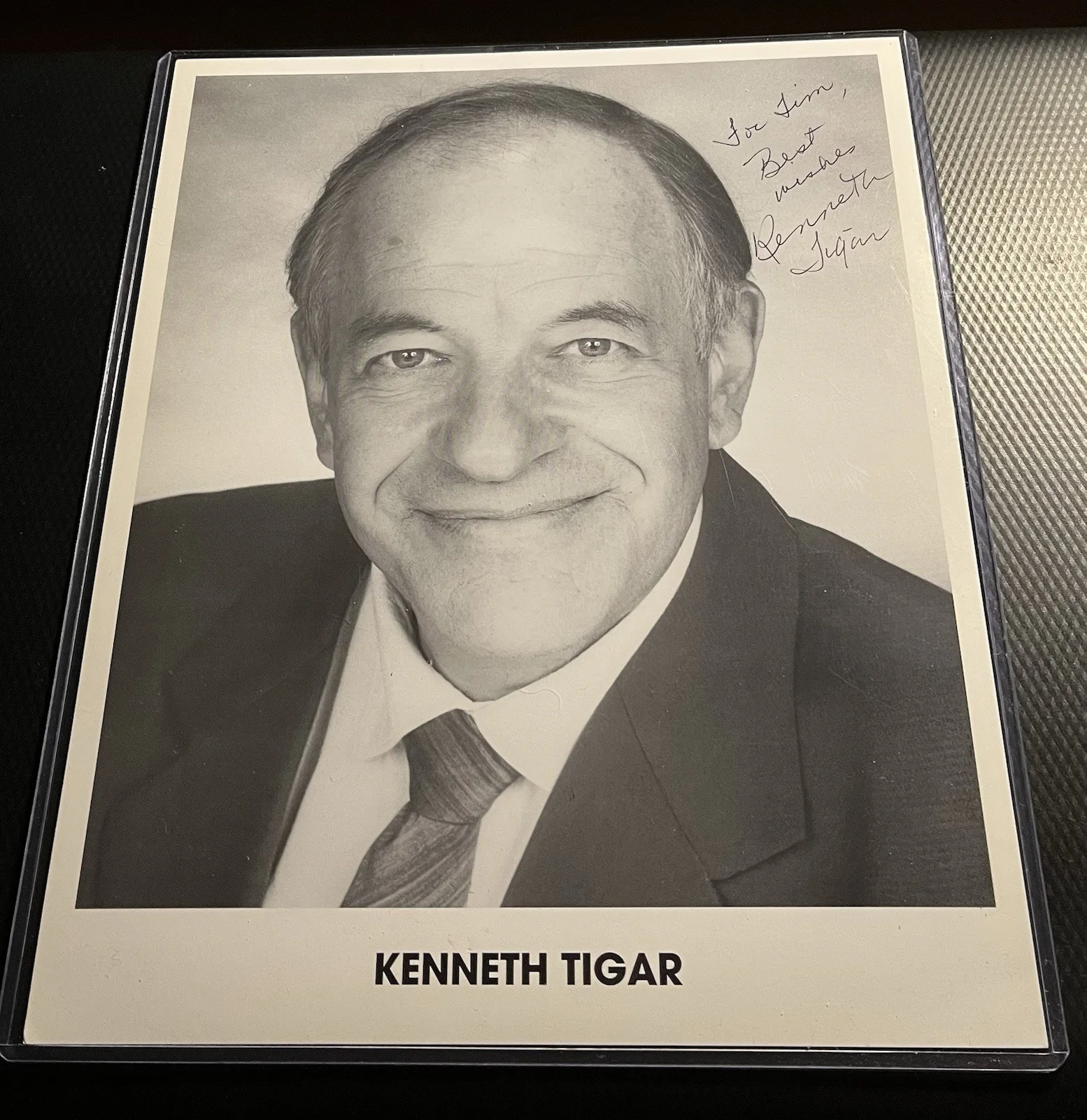 Kenneth Tigar Actor Signed 8x10 Photo Autograph w/ COA & Top Loader, изображение 2