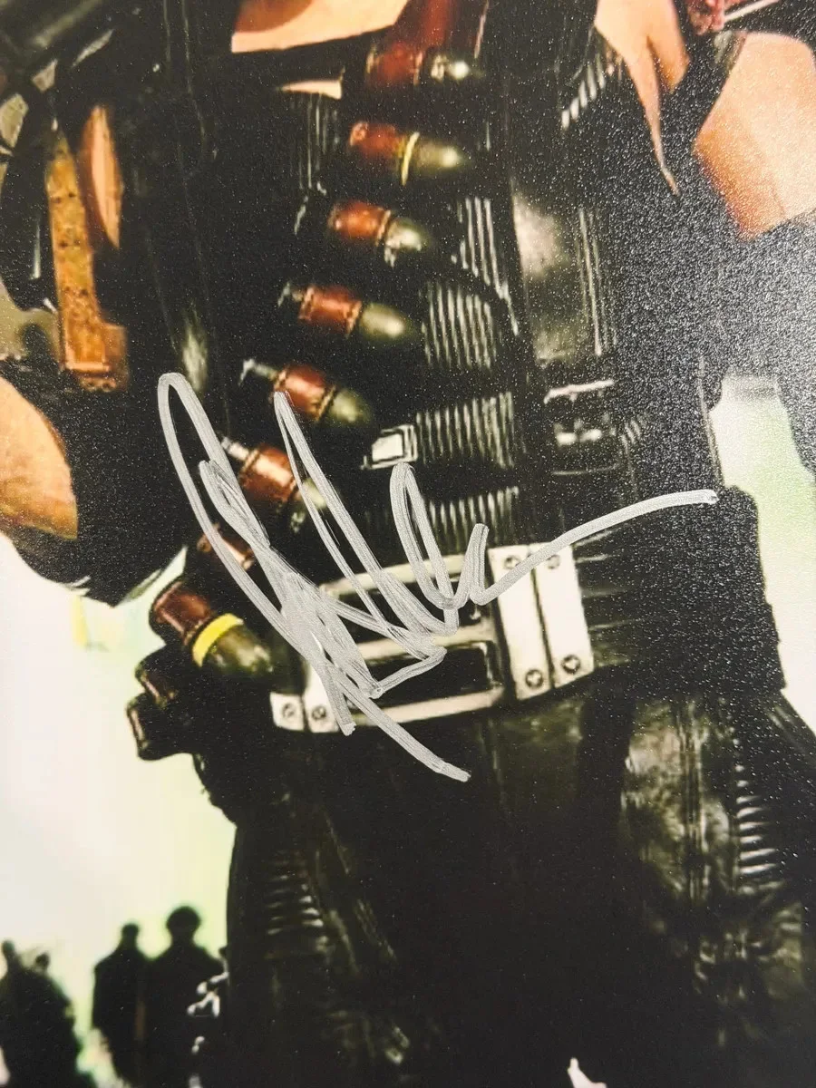 Jeffrey Dean Morgan — Jeffrey Dean Morgan Signed "Watchman" 8x10 Photo, image 2