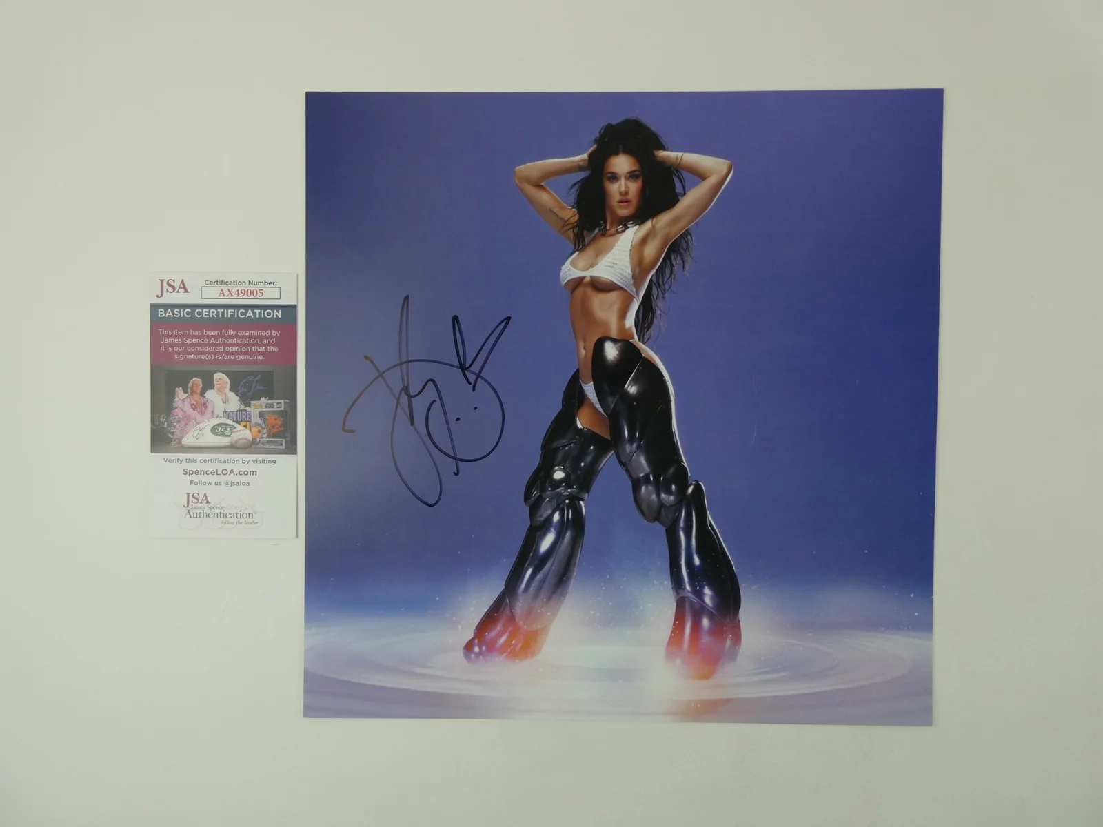 Katy Perry Signed 143 Lithograph 12x12" w/ Vinyl LP Album Autographed JSA COA, изображение 2