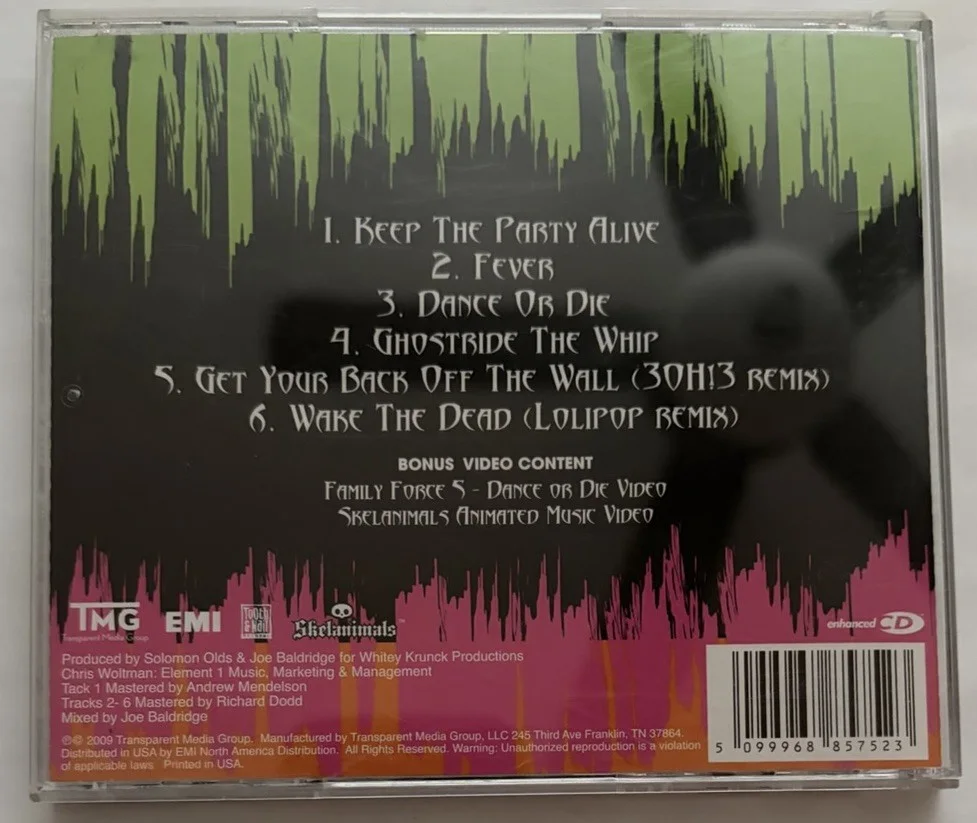 Family Force 5 Keep The Party Alive Signed Autographed CD 2009 Target Exclusive, image 4