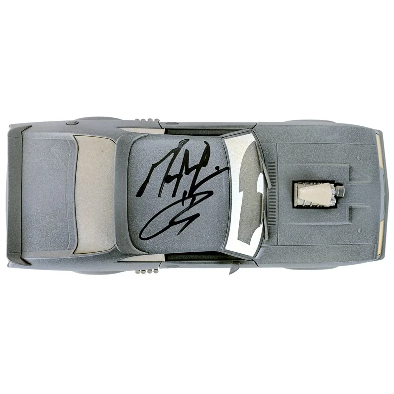 Tom Hardy, Mel Gibson — Tom Hardy Mel Gibson Autographed Mad Max V8 Interceptor 1973 Ford Falcon 1:18, изображение 3
