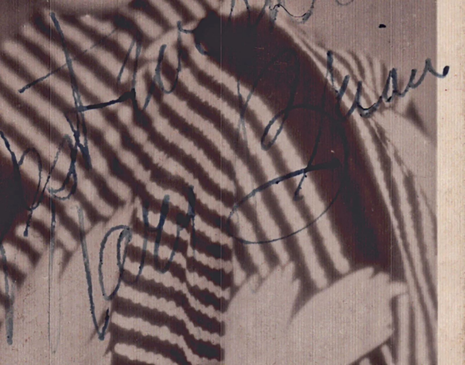 Mary Brian — MARY BRIAN - PHOTOGRAPH SIGNED, image 2
