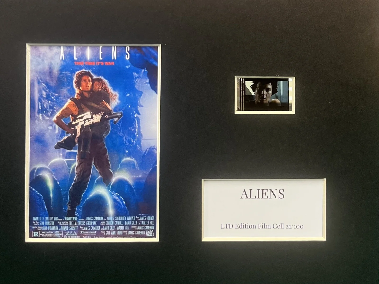 ALIENS. 35mm Film Cell Mounted Display, image 4