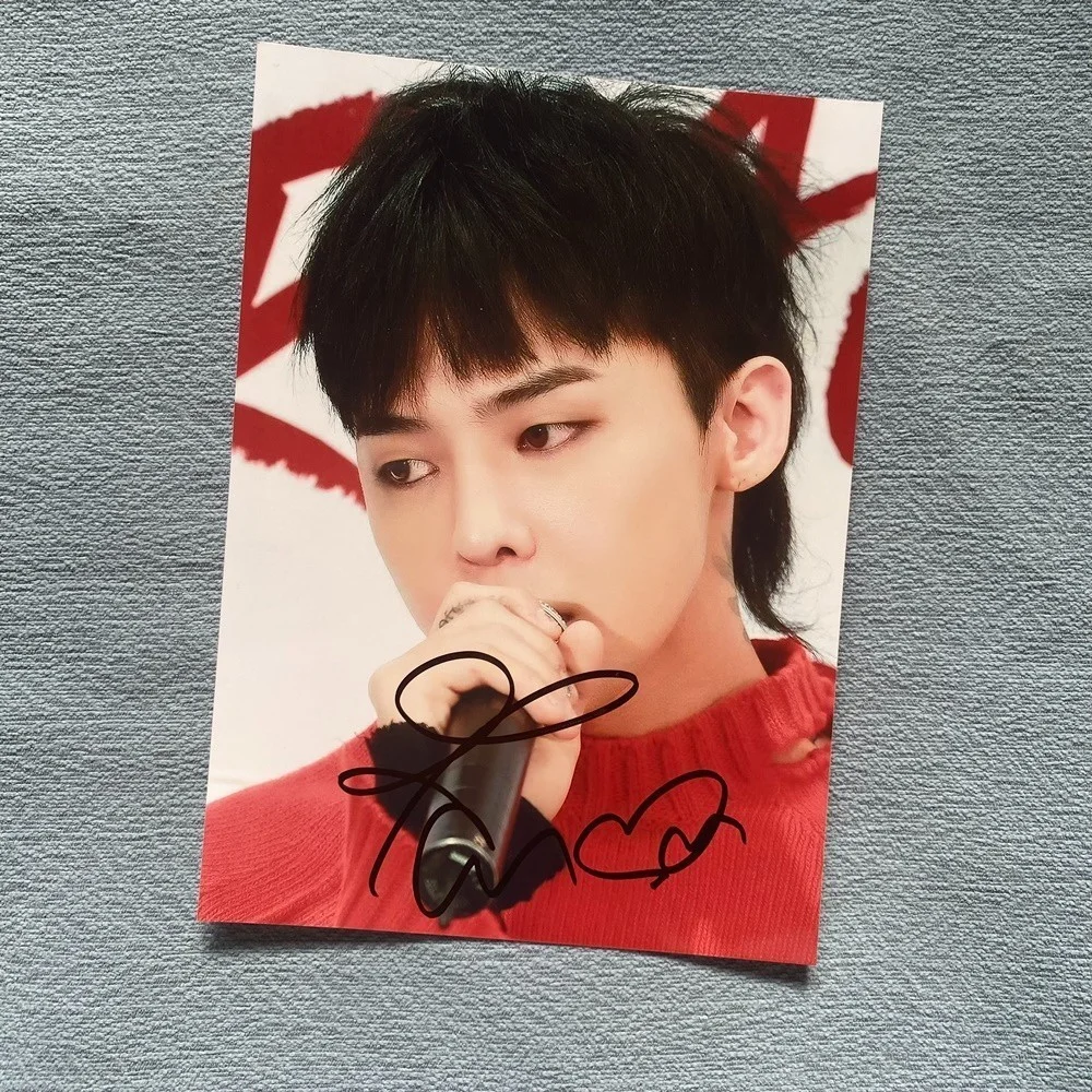 G-Dragon — BIGBANG K-POP BIG STAR G-Dragon Autographed Hand Signed Photo 4*6