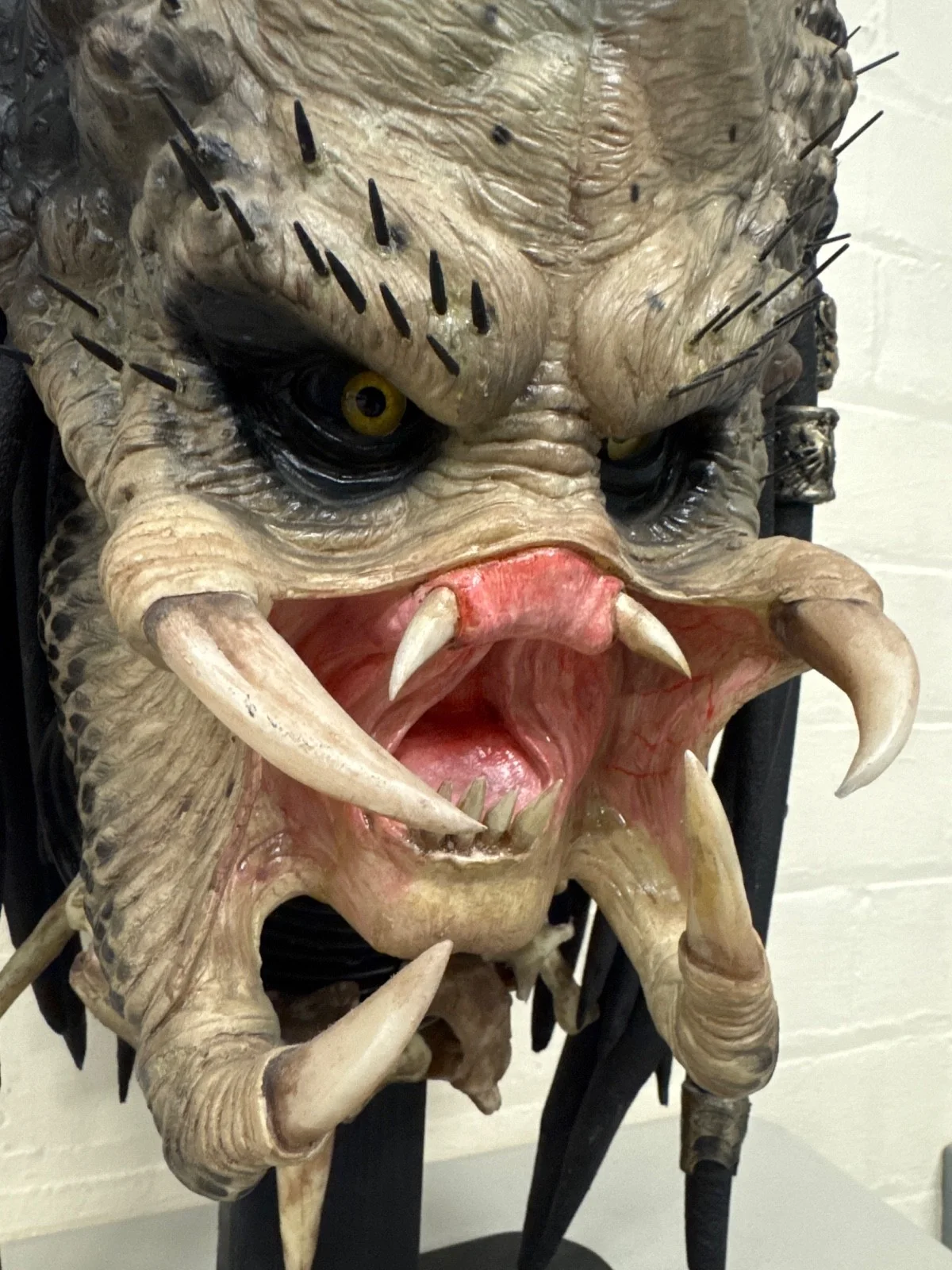 Custom made Predator Jungle Hunter life size bust, image 3