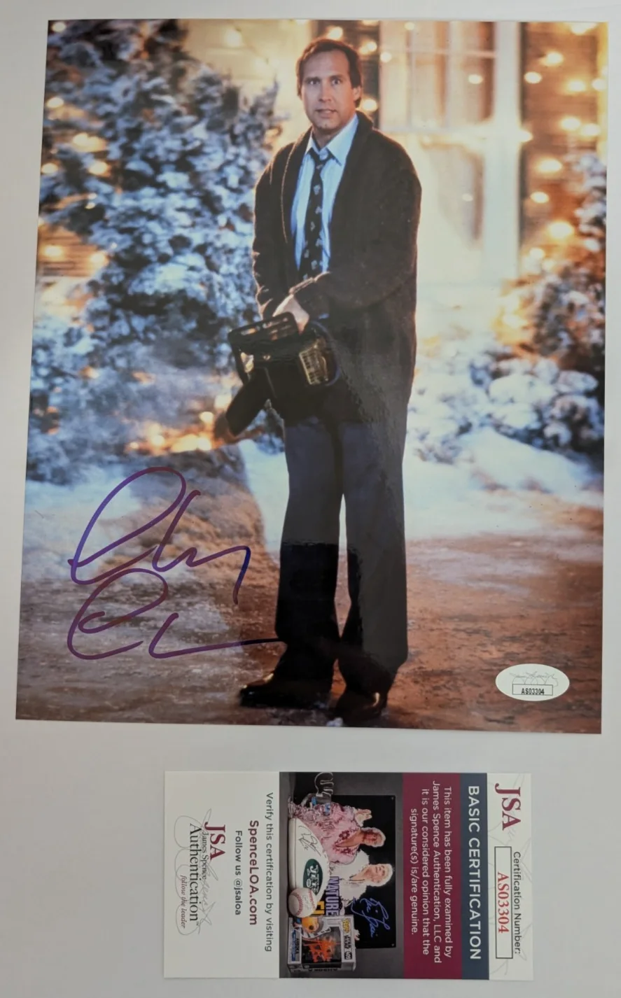 Chevy Chase — Chevy Chase Signed 8x10 Photo Christmas Vacation JSA COA Authentic Autograph B