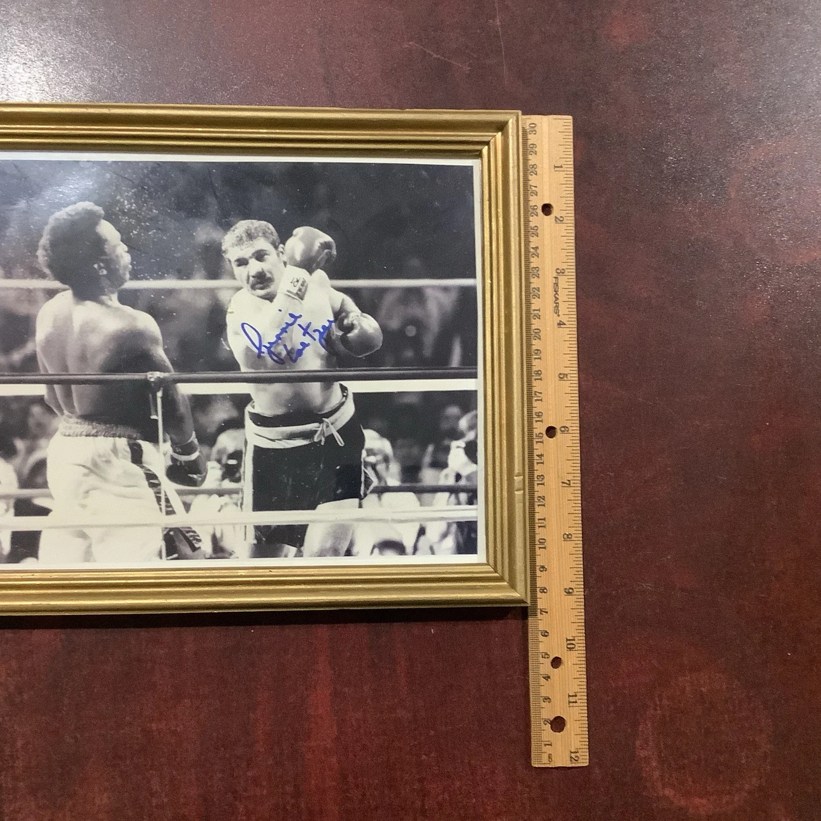Signed Black and White Photo of Boxer Gerri Coetzee Autographed framed, image 5