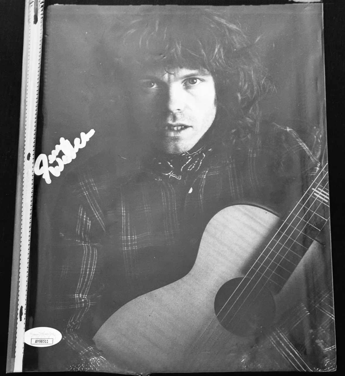 JESSE WELLES SIGNED 8x10 Photo JSA COA— Authenticated Signature Folk Singer, image 3