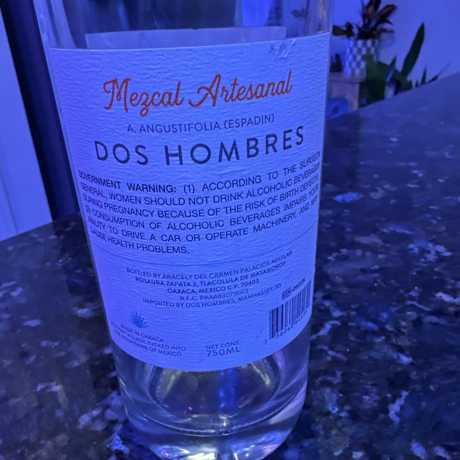 Bryan Cranston, Aaron Paul — Breaking Bad Bryan Cranston Aaron Paul Signed Dos Hombres Bottle Empty Authentic, image 5
