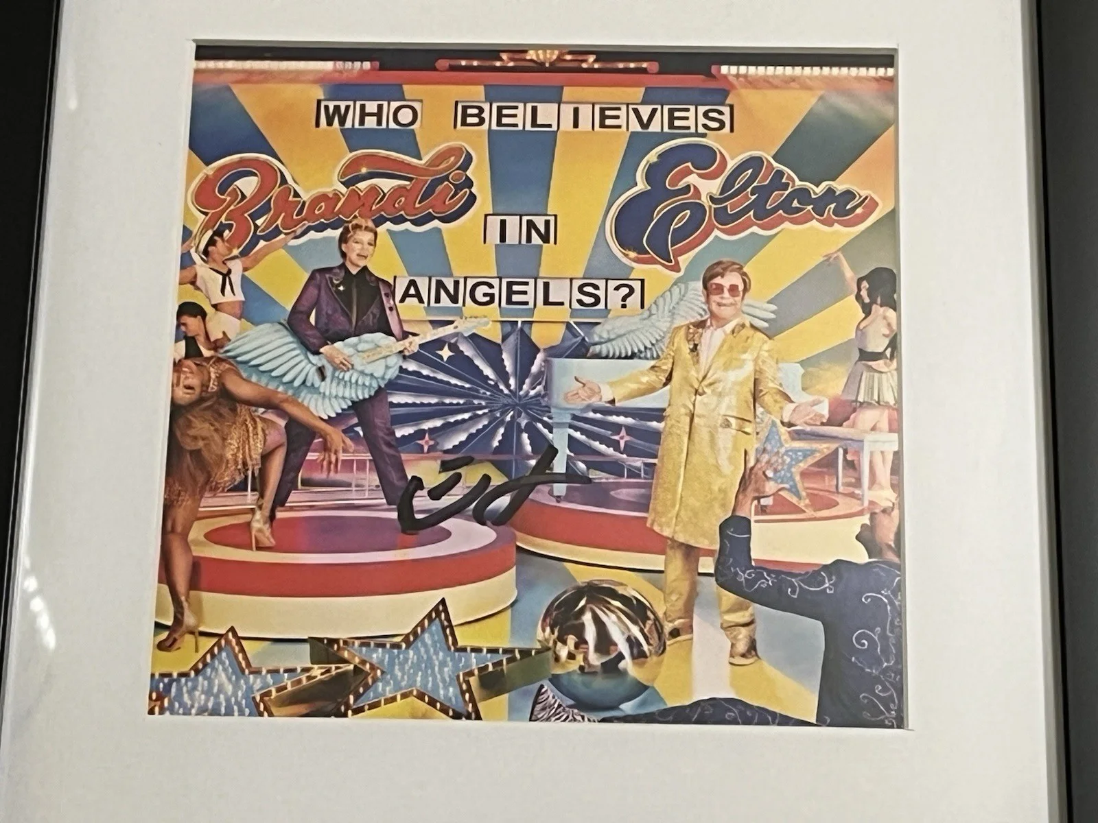 ELTON JOHN SIGNED & FRAMED COOL WHO BELIEVES IN ANGELS CD DISPLAY AUTOGRAPH COA, изображение 4