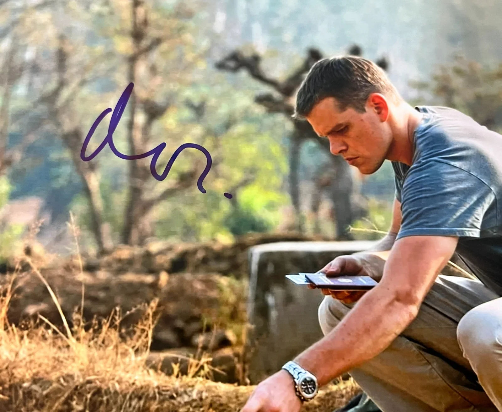 Matt Damon — Matt Damon The Bourne Identity Signed 8x10 Photo JSA Authenticated, image 3