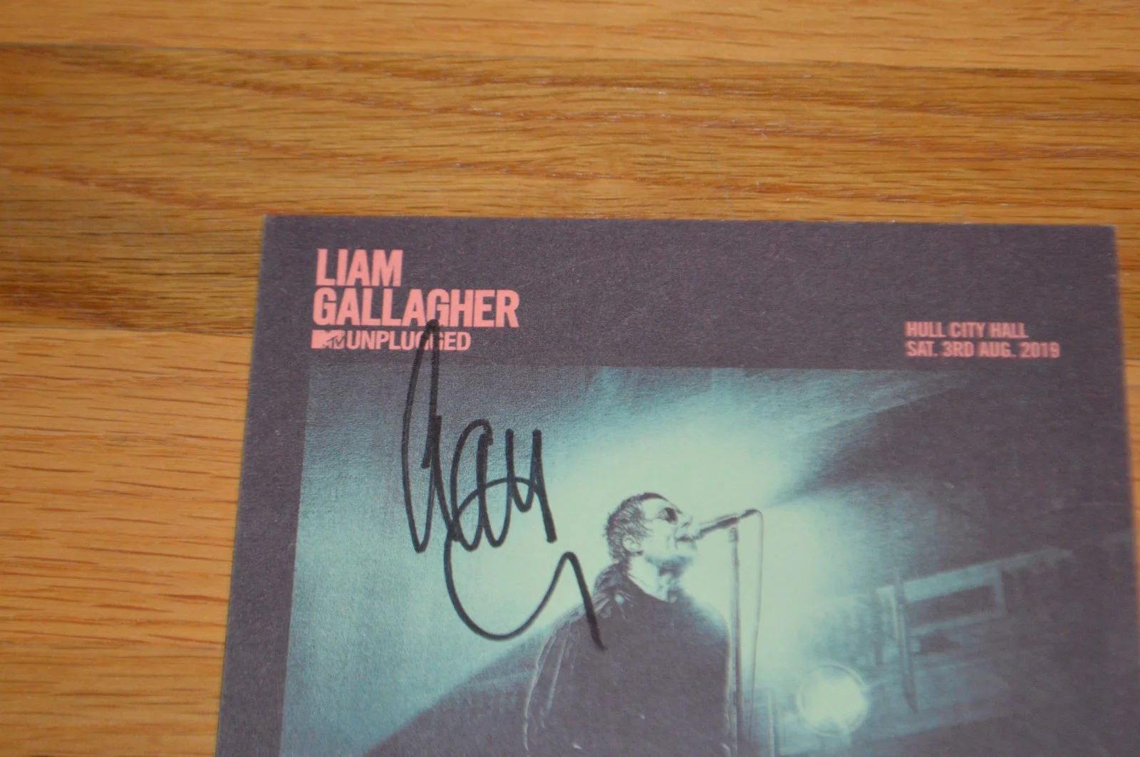 Liam Gallagher 6x8 Autographed MTV Unplugged Color Photo with JSA COA ~ OASIS, изображение 3