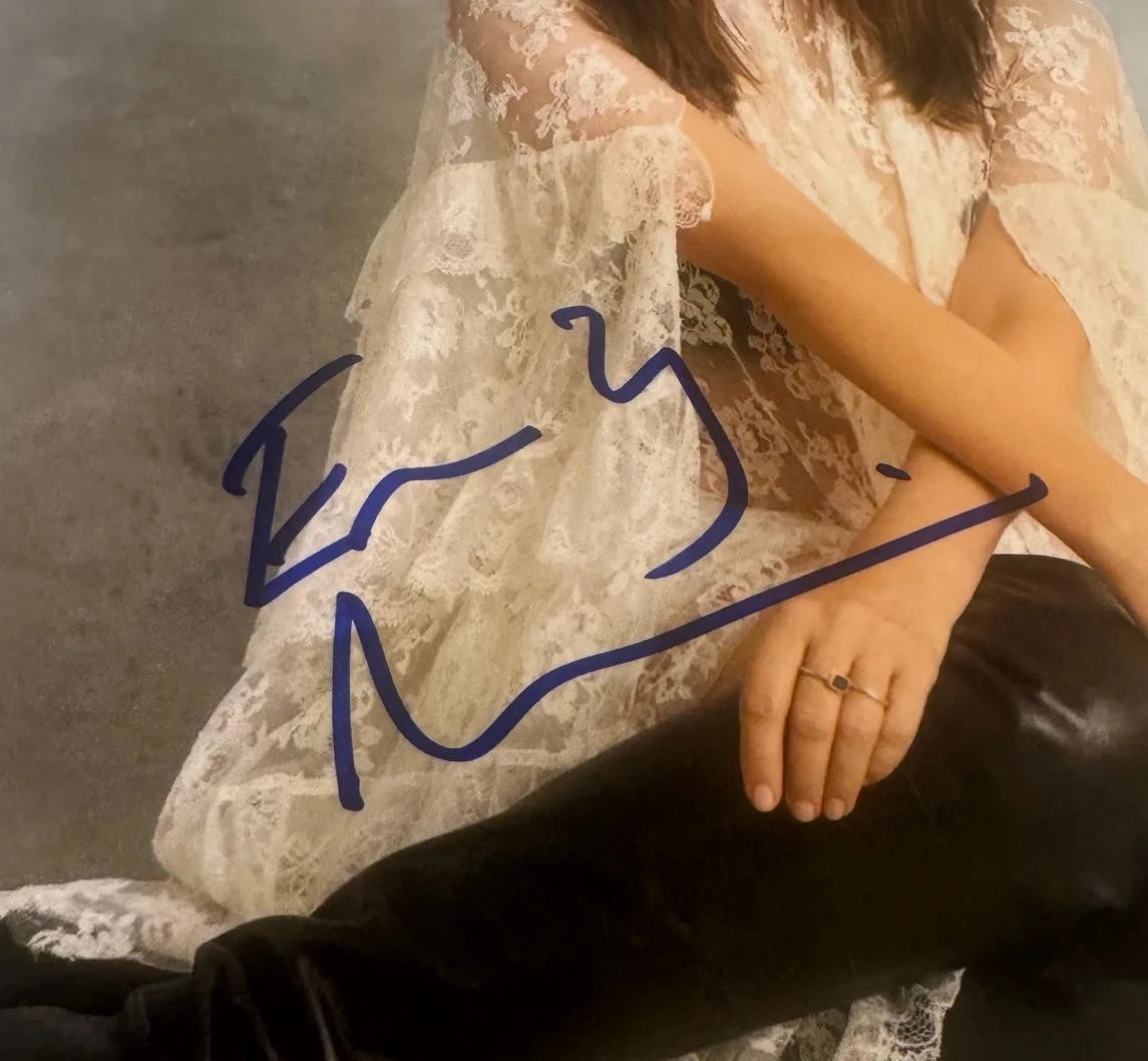 EMILY MORTIMER Autographed 8x10 Photo SIGNED AUTO, image 2
