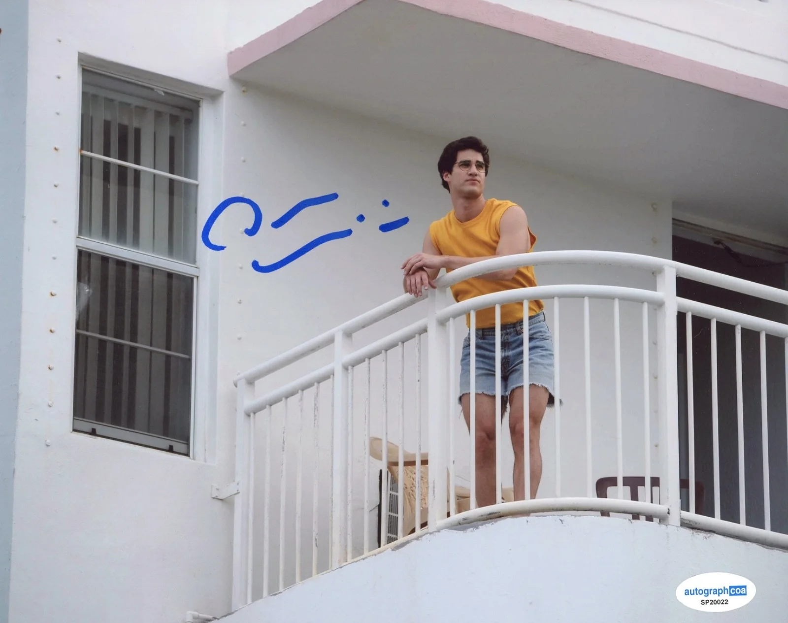 Darren Criss — Darren Criss Signed Autograph 8x10 Photo Assassination of Gianni Versace ACOA