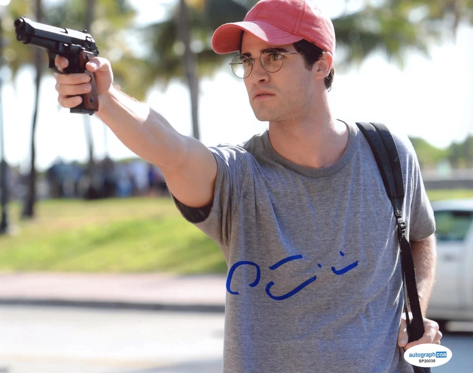Darren Criss — Darren Criss Signed Autograph 8x10 Photo American Crime Story Versace ACOA COA, изображение 3