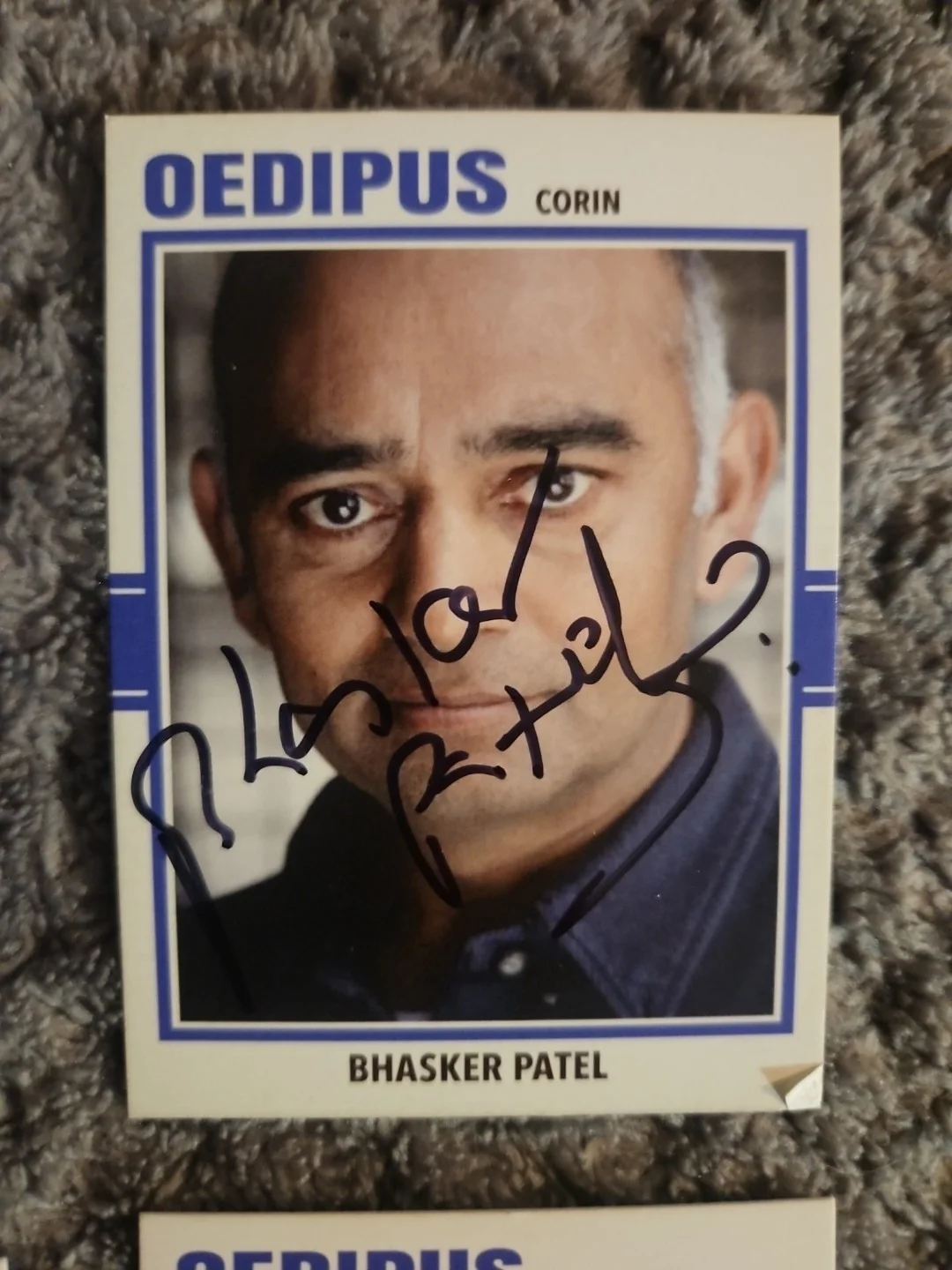 Mark Strong, cast — Oedipus Cast Signed Custom Cards - 4 Signatures - Mark Strong - Broadway, изображение 5