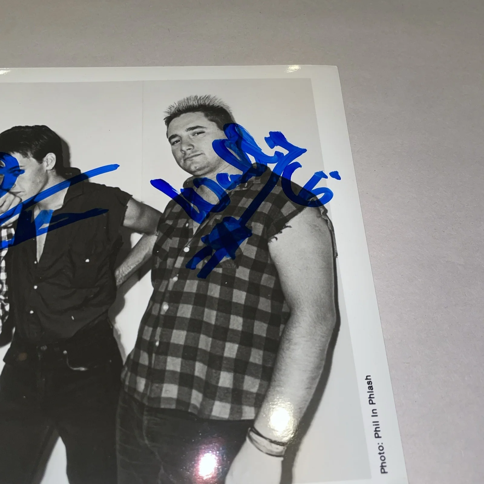 The Outlets Band Autographed Promo 8x10 Photo Decade Pittsburgh Venue, изображение 3