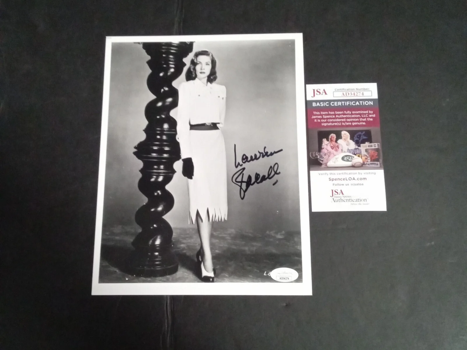 Lauren Bacall — Lauren Bacall Signed 8x10 B&W Photo Autograph JSA COA Hollywood Icon -1 #
