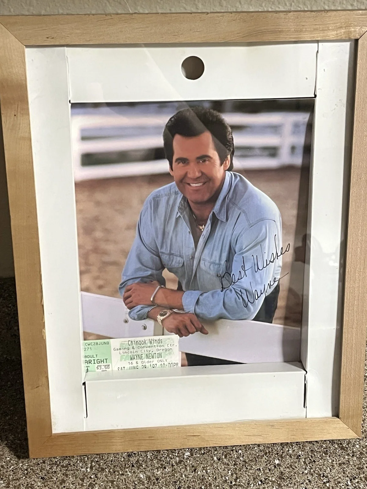 Wayne Newton singer REAL hand SIGNED Autographed 8x10" Framed Photo With Ticket, изображение 5