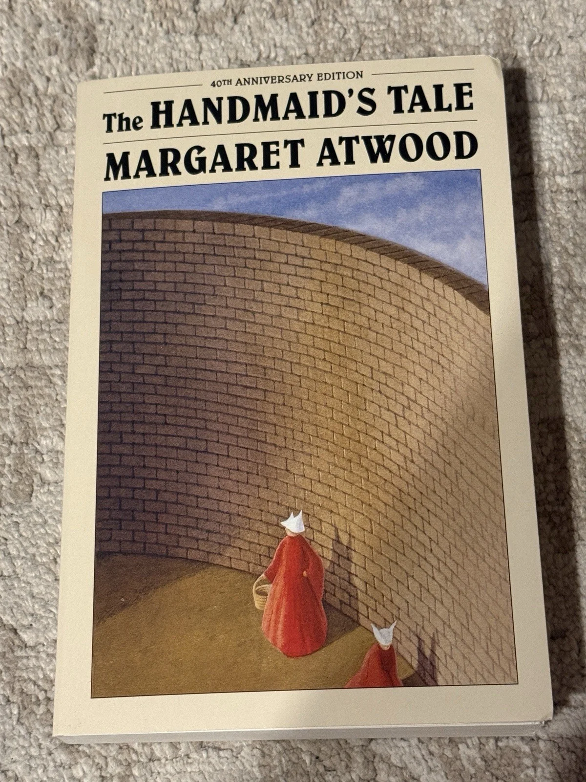 MARGARET ATWOOD SIGNED THE HANDMAIDS TALE BOOK 40TH ANNIVERSARY EDITION, изображение 3