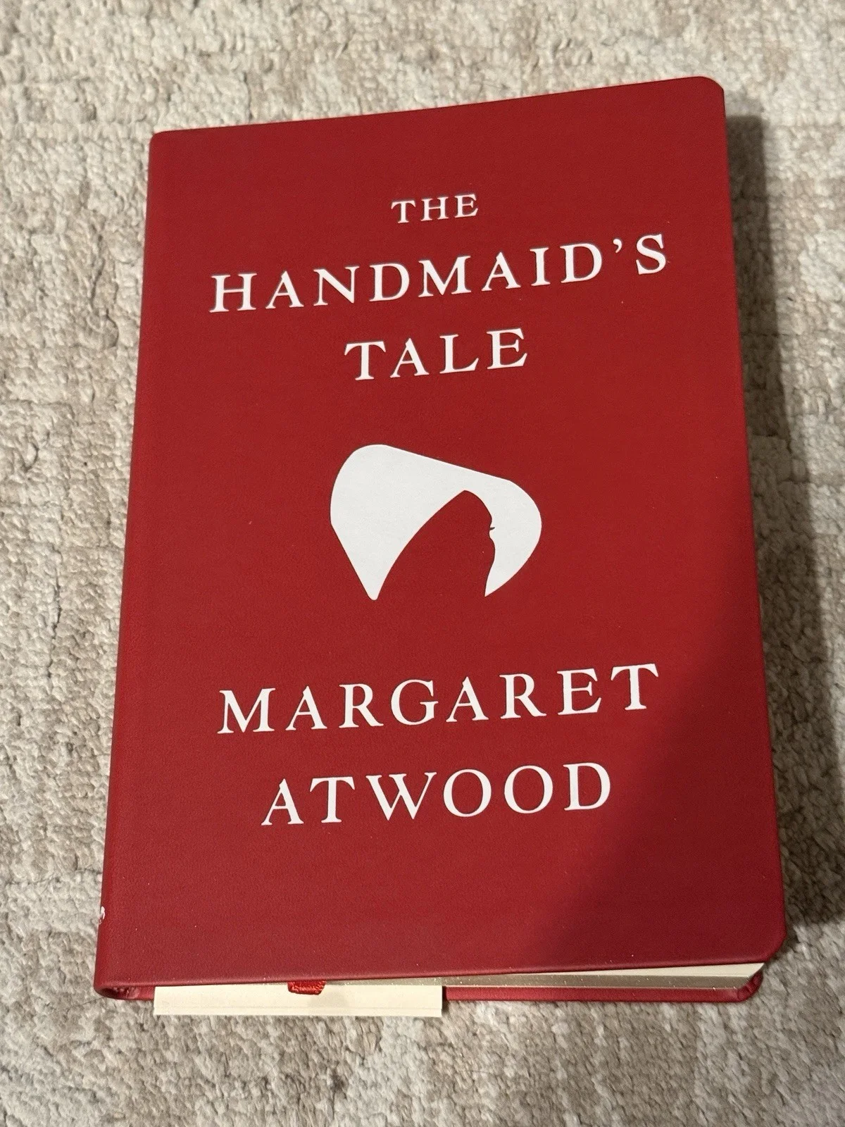 MARGARET ATWOOD SIGNED HANDMAIDS TALE BOOK - LEGENDARY AUTHOR AUTOGRAPHED!, image 3