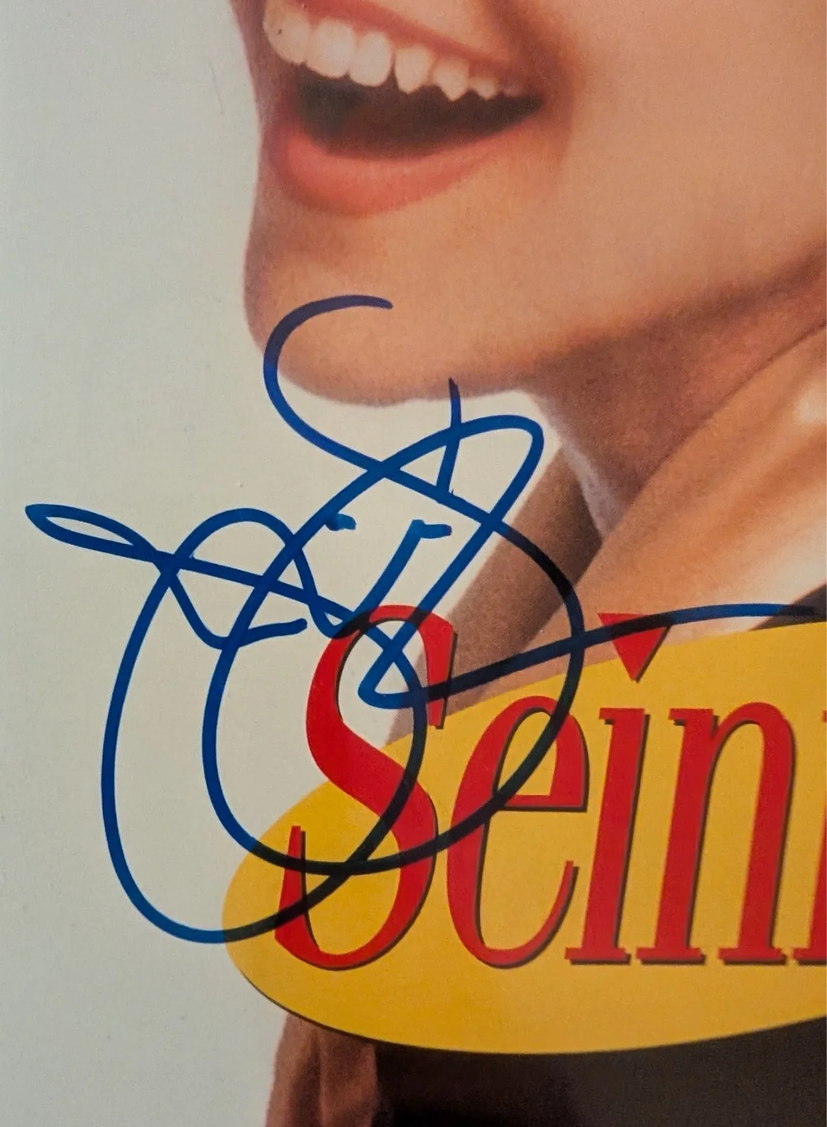 Julia Louis Dreyfuss — JULIA LOUIS DREYFUSS signed autograph SEINFELD season 5 disc 2, image 2