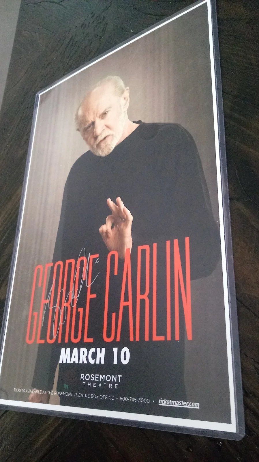 GEORGE CARLIN — SIGNED George Carlin RARE March 10 2006 AUTOGRAPHED Rosemont Theater HTF Poster, image 2