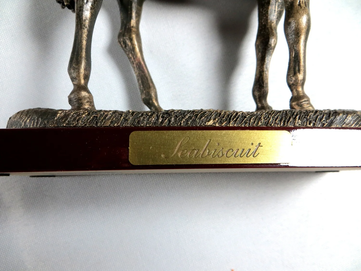 Tobey Maguire — Tobey Maguire Signed Autographed Mini Statue Horse Seabiscuit BAS AE48475, image 3