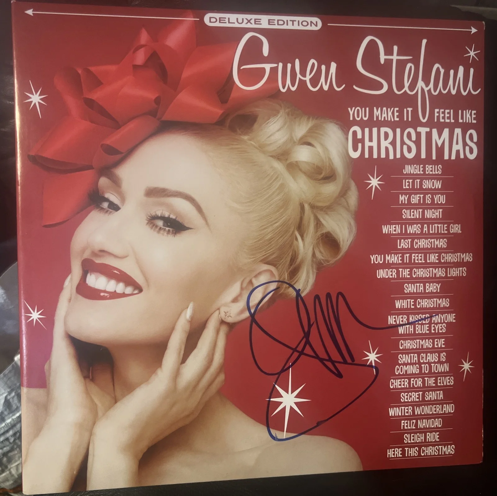 Gwen Stefani Signed Autographed You Make It Feel Like Christmas, image 2
