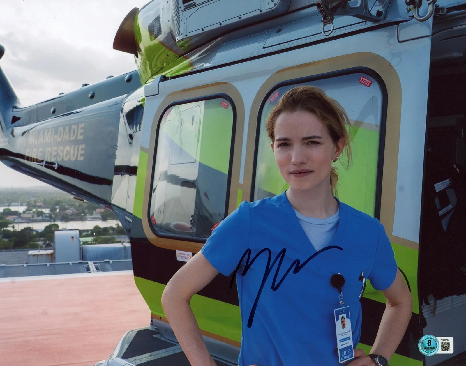 Willa Fitzgerald — Willa Fitzgerald Pulse Authentic Signed 11x14 Horizontal Photo BAS #BU87881