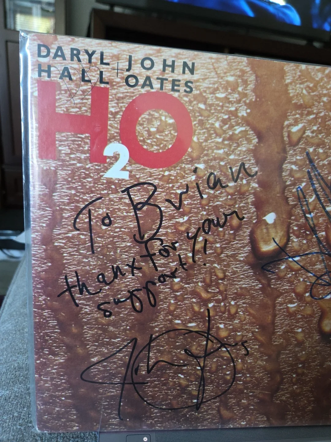 DARYL HALL AND JOHN OATES H2O FAMOUS SINGERS JSA COA SIGNED Lp 1982 Maneater, изображение 2