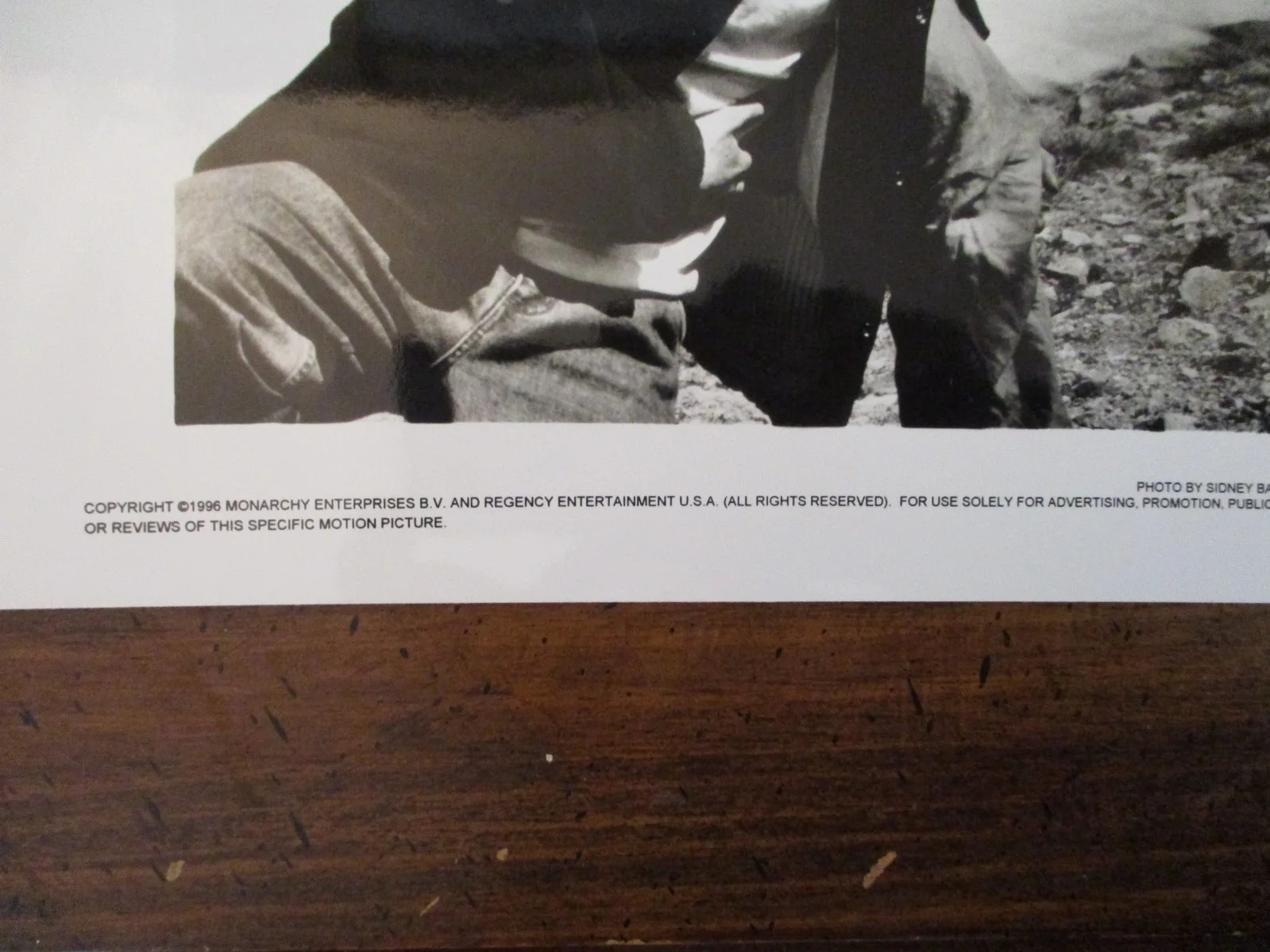 Woody Harrelson/Jon Seda(THE SUNCHASER)1996 8 x 10 Black and White Press Photo, image 2