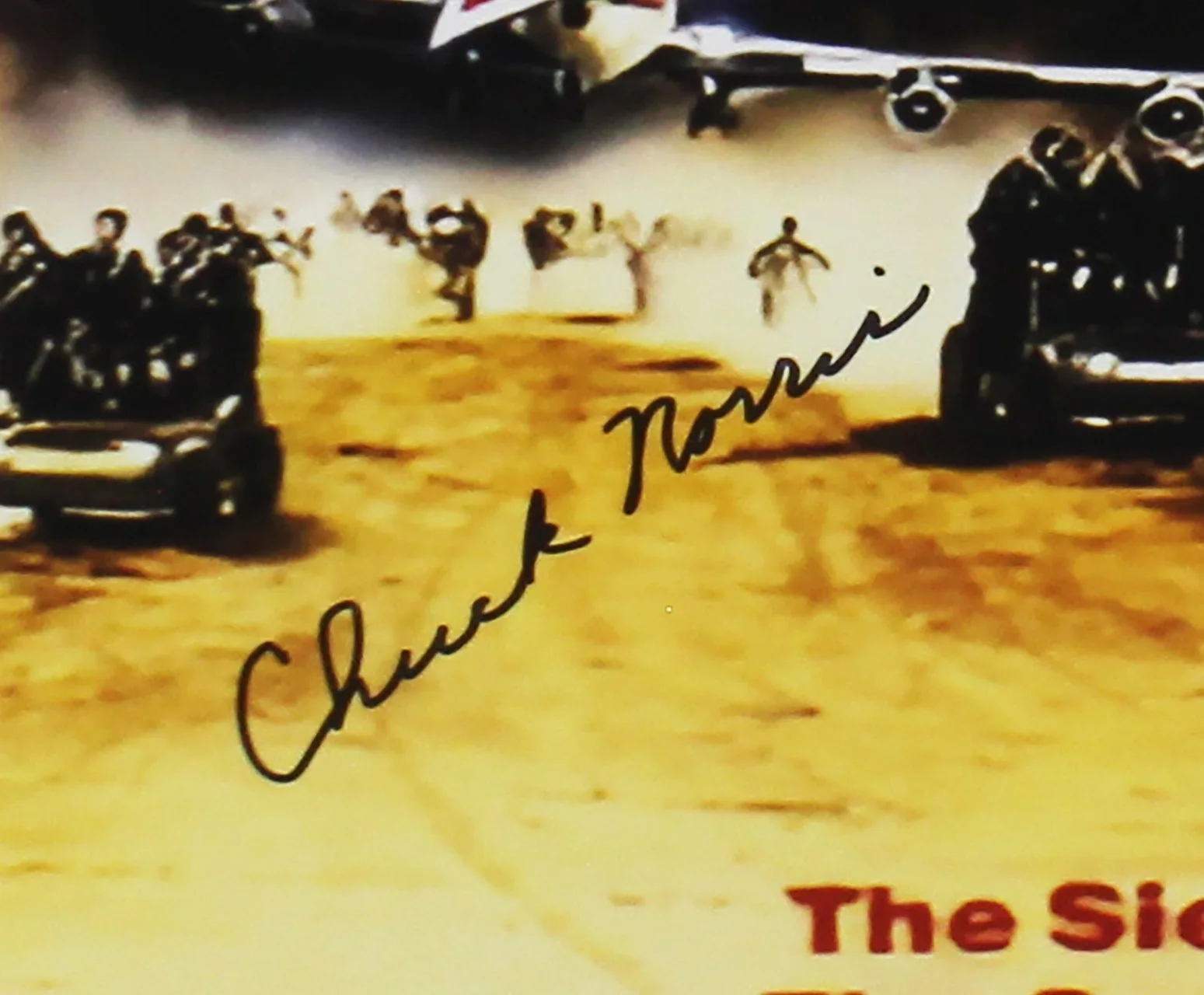 Chuck Norris — Chuck Norris Signed Unframed 11x14 The Delta Force Photo, image 2