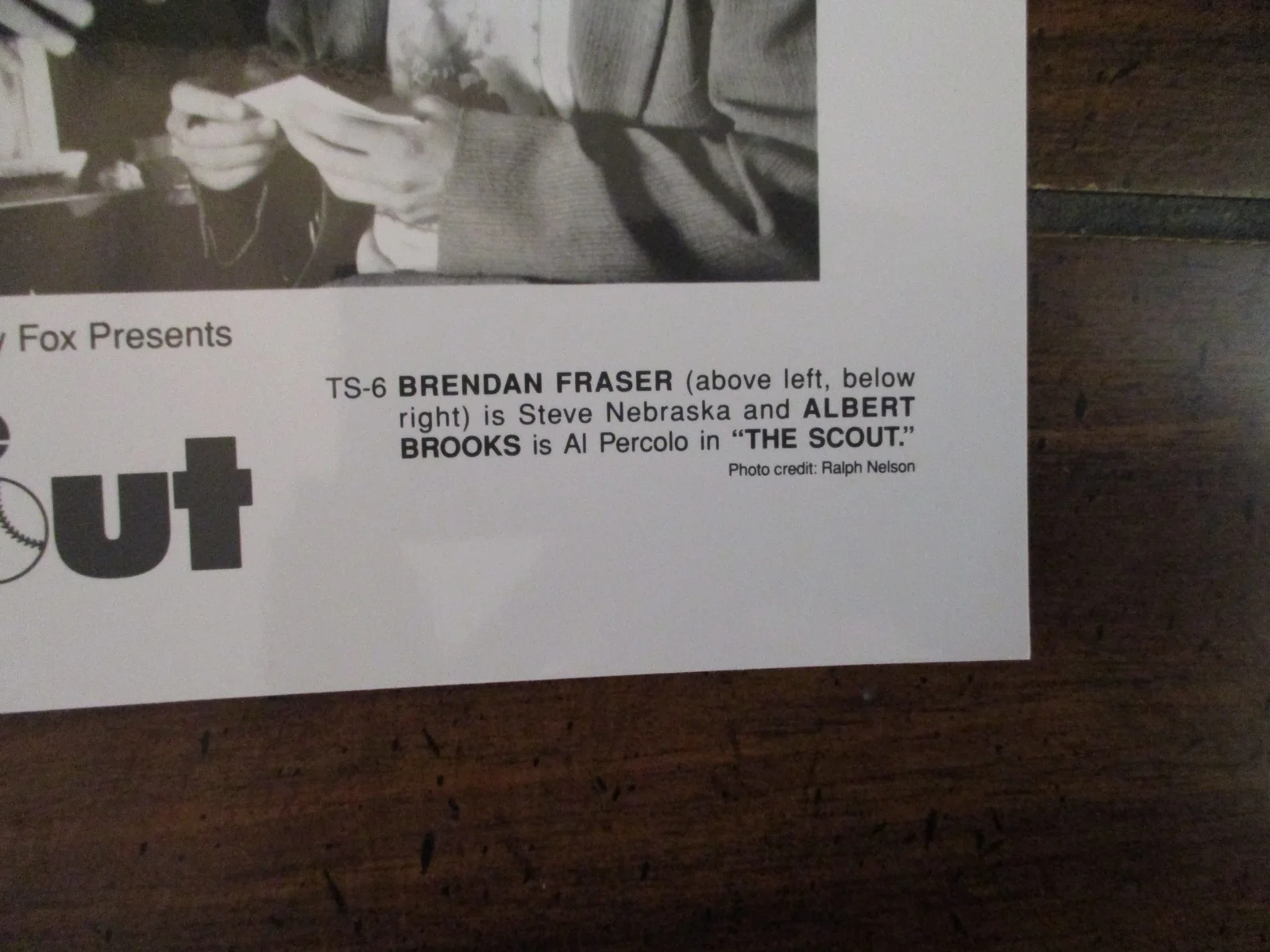 Brendan Fraser/Albert Brooks("THE SCOUT")1994 8 x 10 Black & White Press Photo, image 2