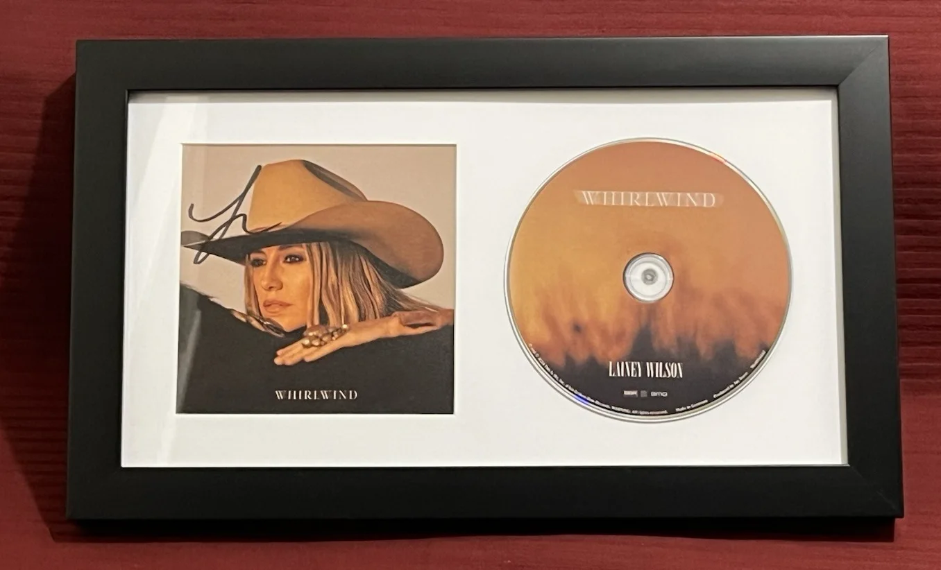 LAINEY WILSON SIGNED & FRAMED WHIRLWIND CD DISPLAY AUTOGRAPH COA A, image 2