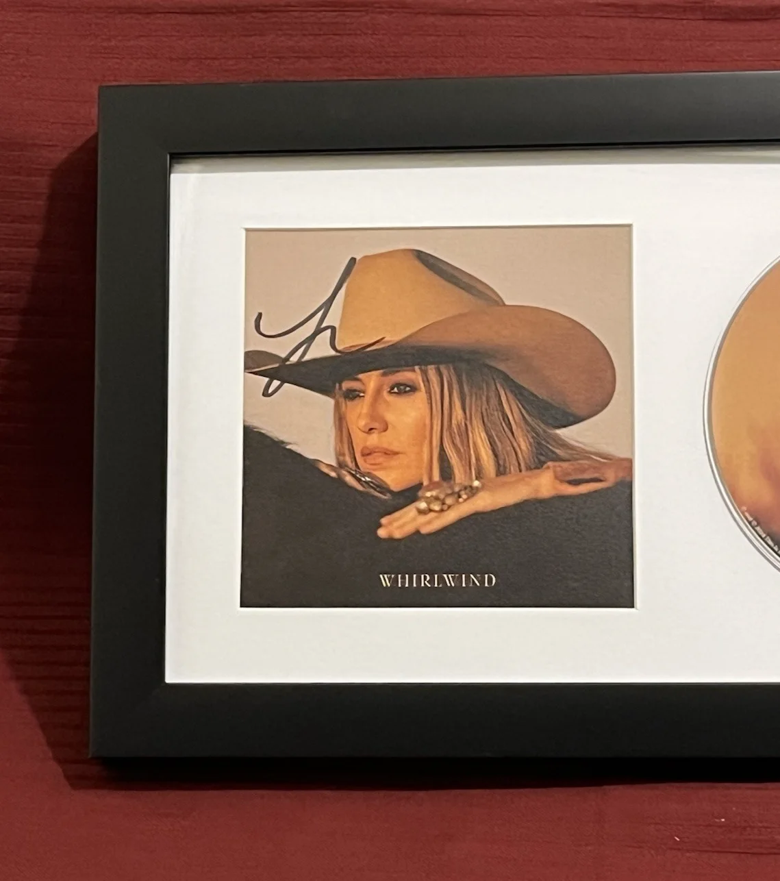 LAINEY WILSON SIGNED & FRAMED WHIRLWIND CD DISPLAY AUTOGRAPH COA A, image 3