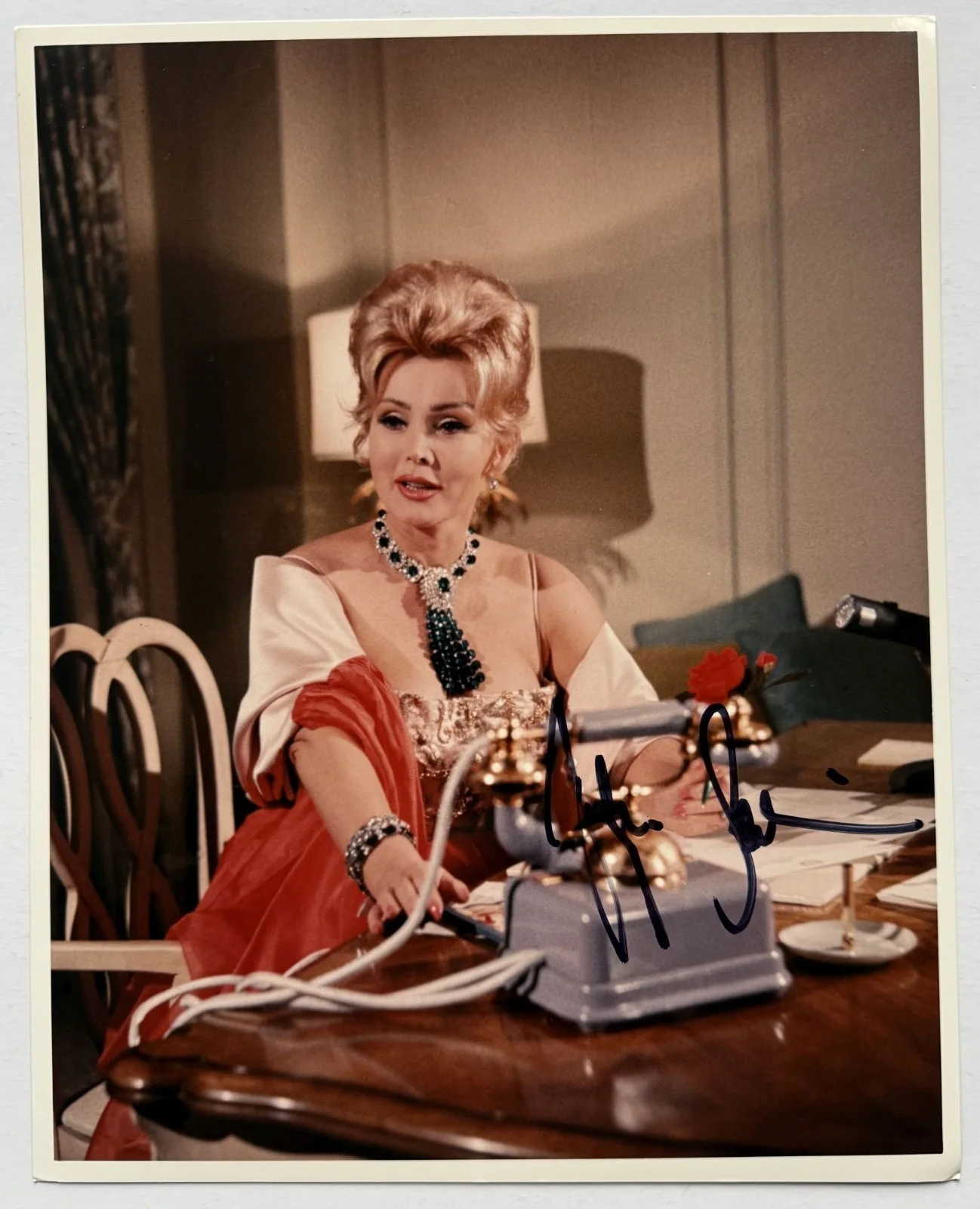 Zsa Zsa Gabor — Zsa Zsa Gabor (d. 2016) Signed Autographed Glossy 8x10 Photo