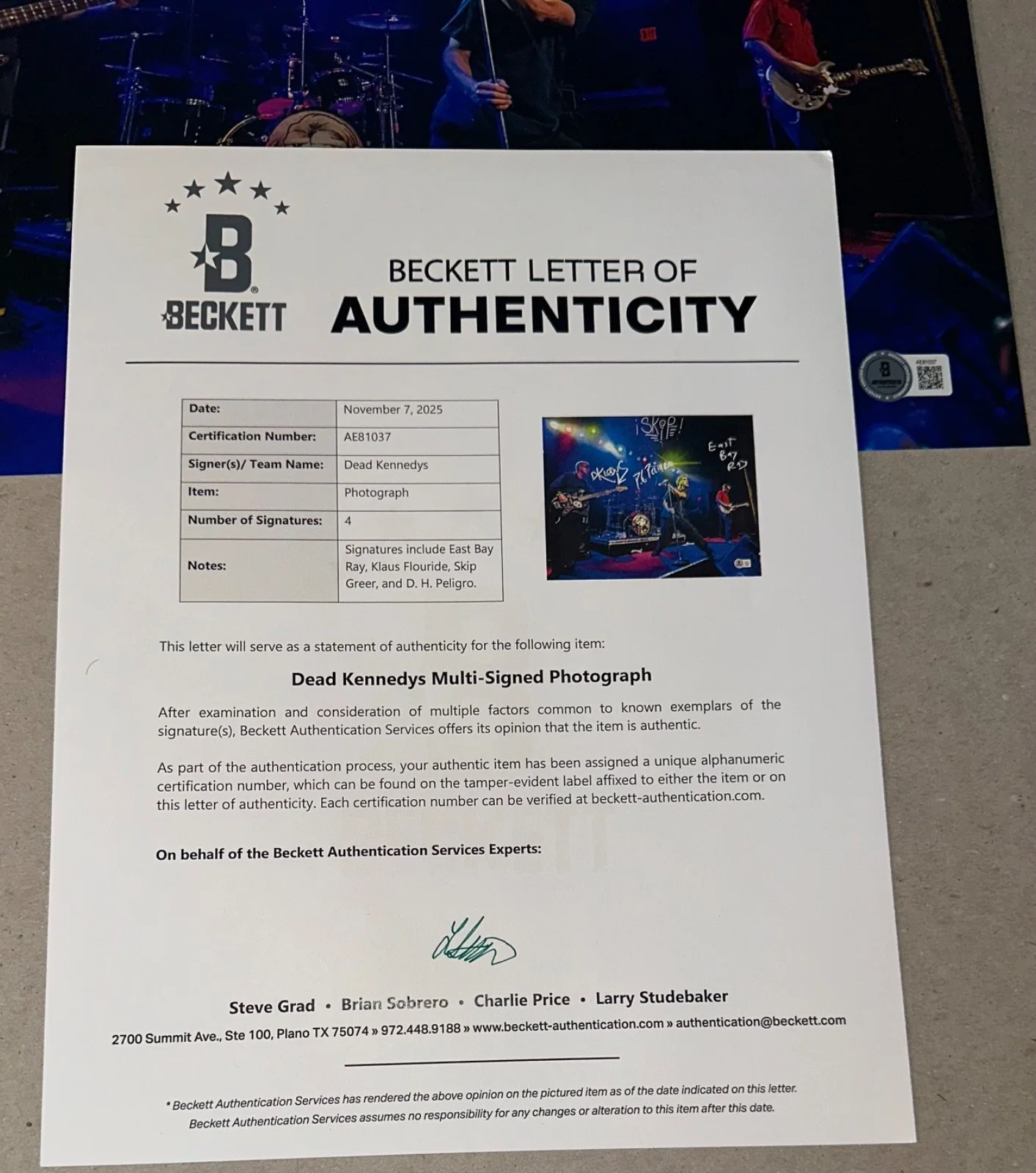 DEAD KENNEDYS SIGNED PHOTO 11 x 14 AUTOGRAPHED BECKETT AUTHENTICATION, image 4