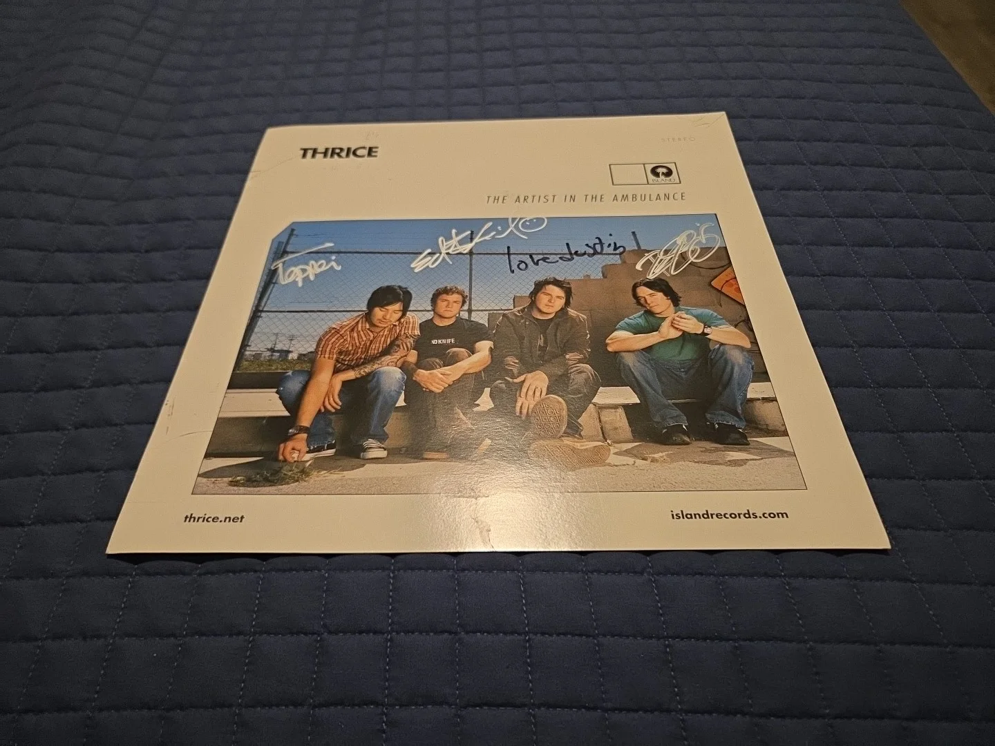 Thrice Signed A.I.T.A 12x12 Poster Flat All 4 Members AITA Era. VINTAGE AND RARE, изображение 4