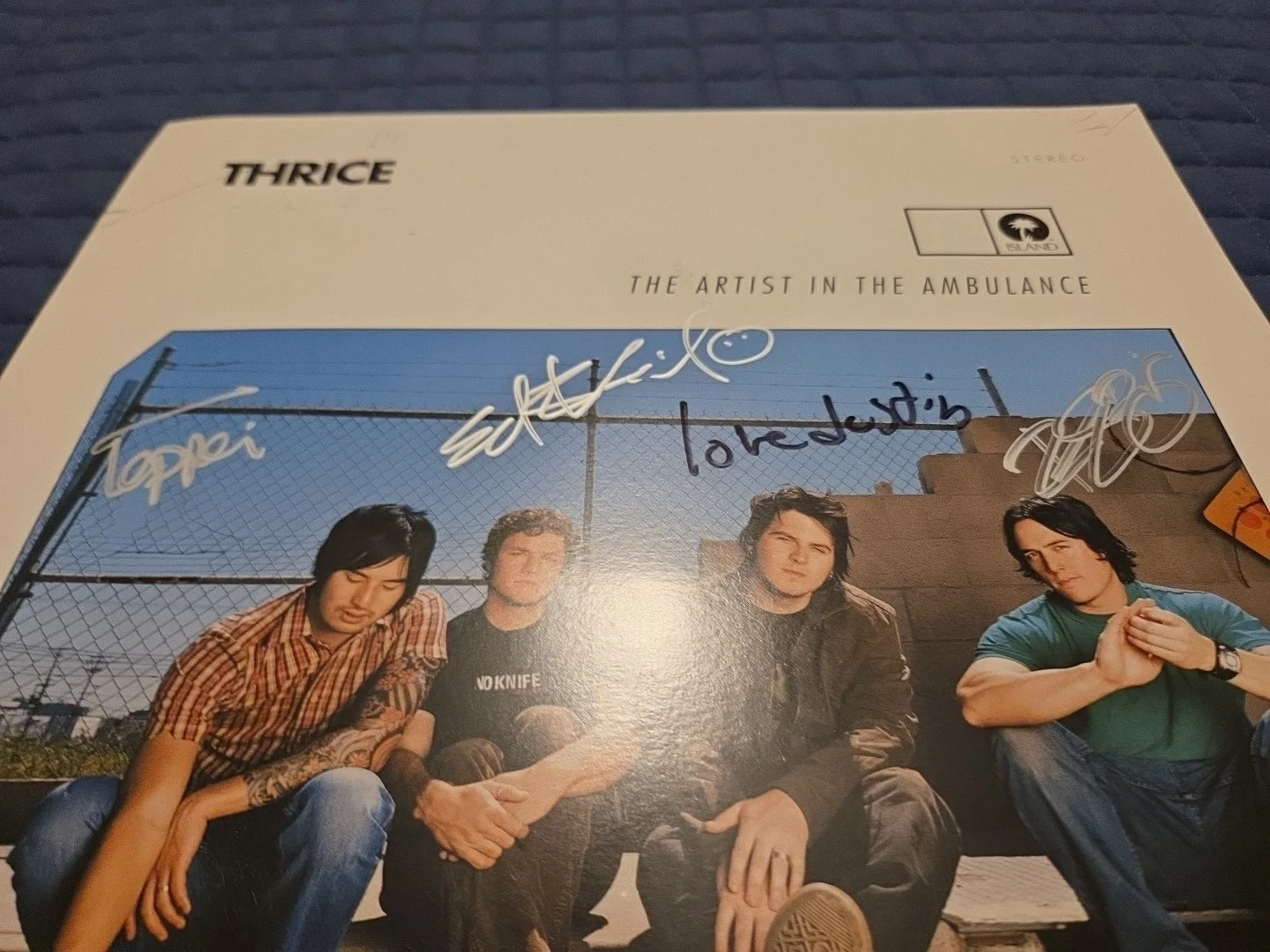 Thrice Signed A.I.T.A 12x12 Poster Flat All 4 Members AITA Era. VINTAGE AND RARE, изображение 5