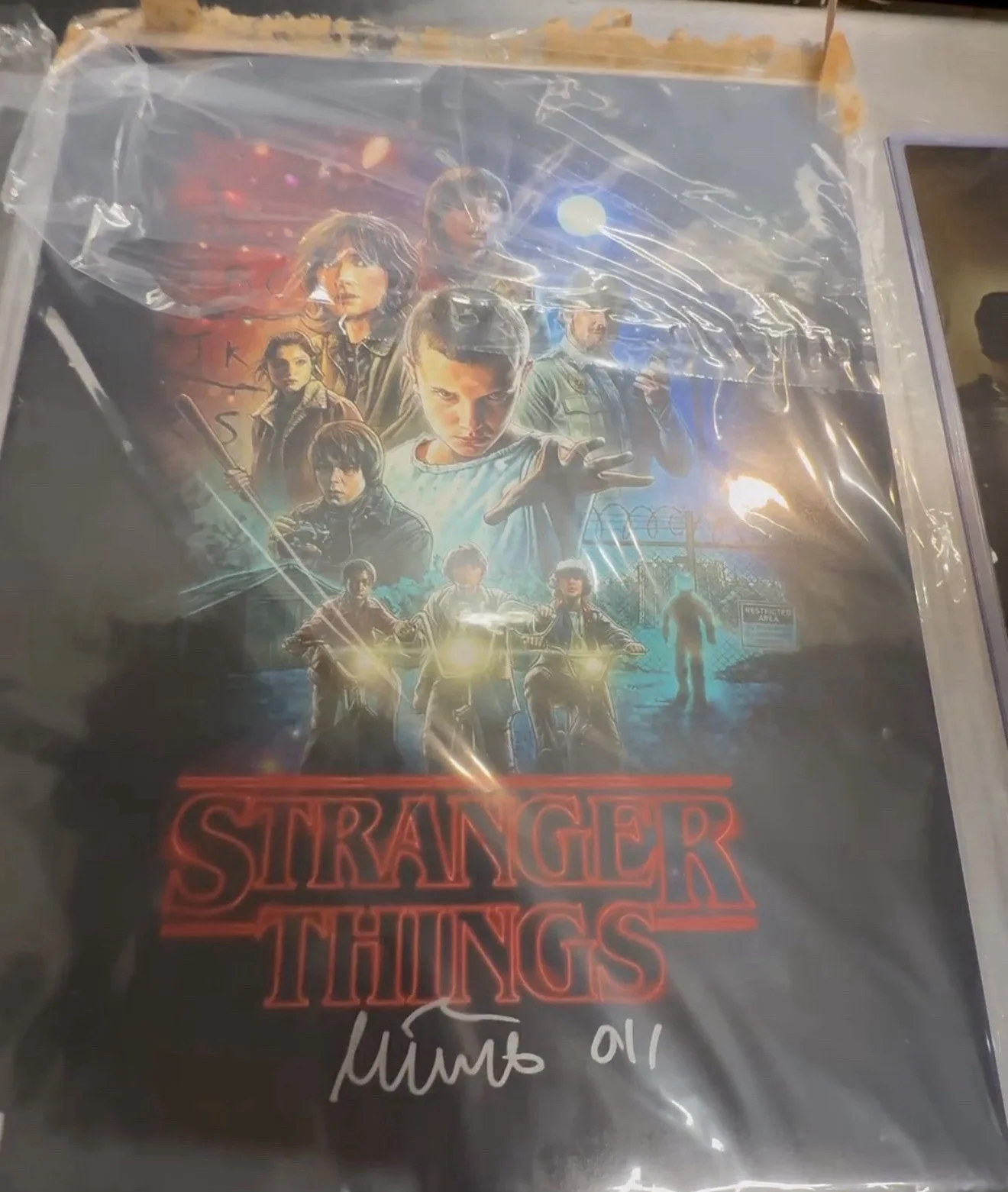 Signed Movie Posters & Props, изображение 4
