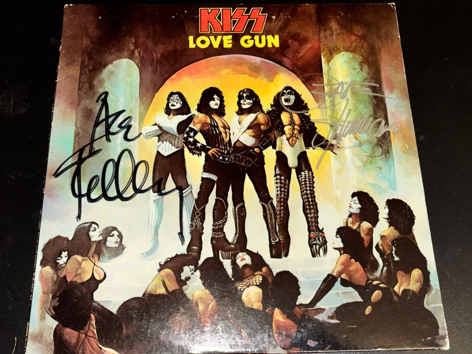 KISS Love Gun Cover Signed by Ace Frehley & Gene Simmons Obtained By Me No LP, изображение 2