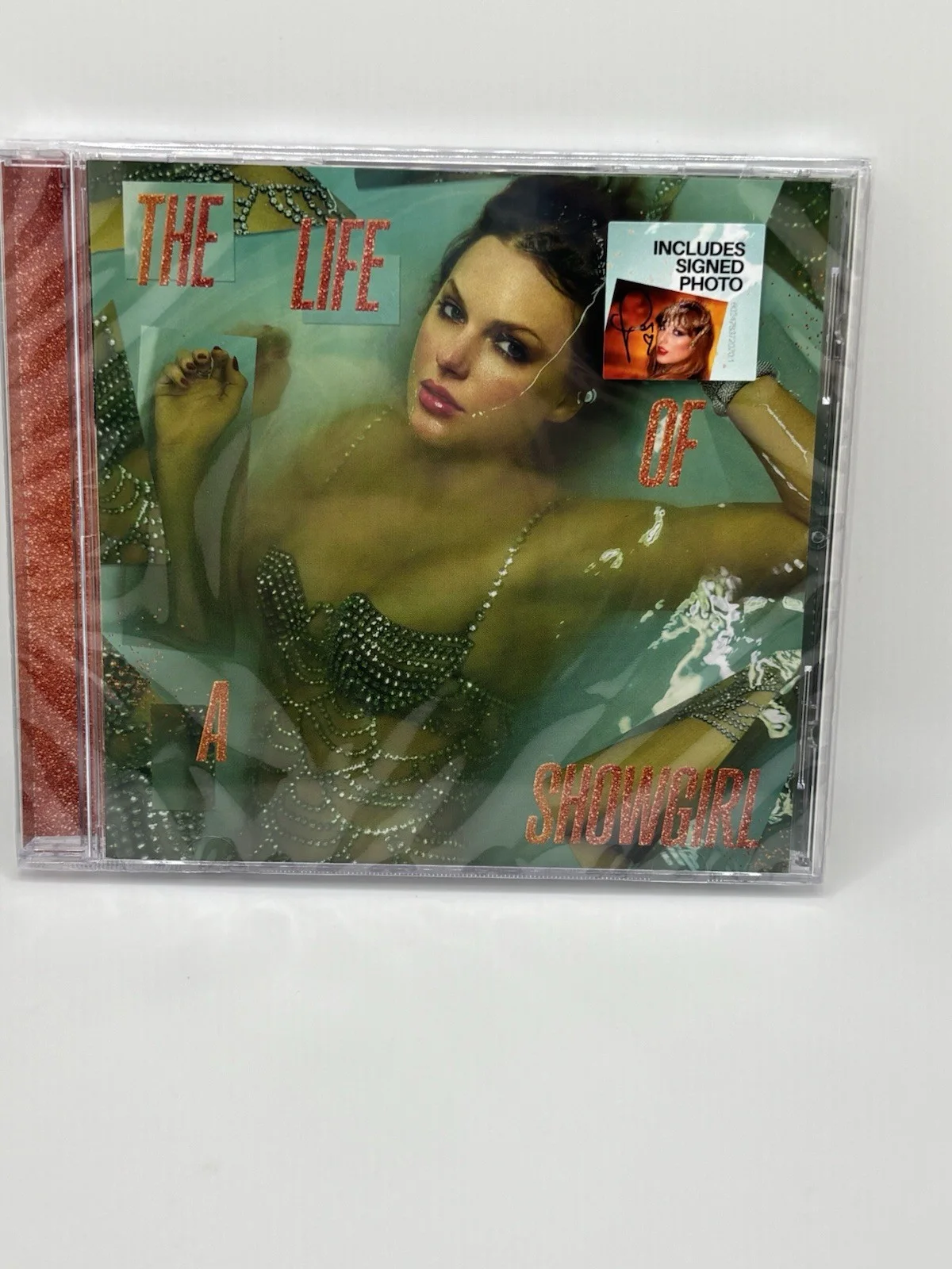 Taylor Swift Life Of A Showgirl Signed CD Photo 1, изображение 3
