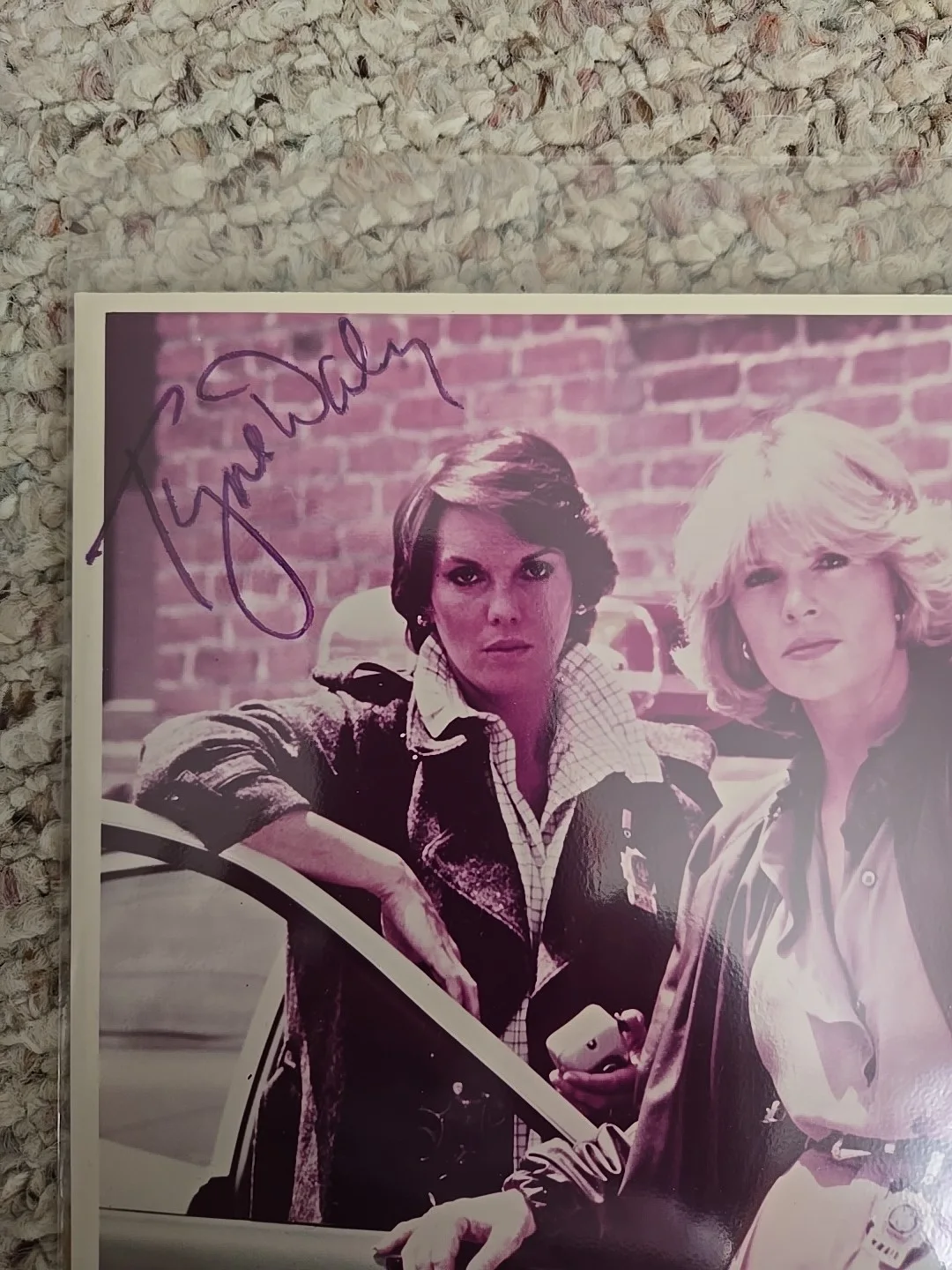Sharon Gless - Tyne Daly ' Cagney and Lacey ' Signed 8x10 Photo., image 3