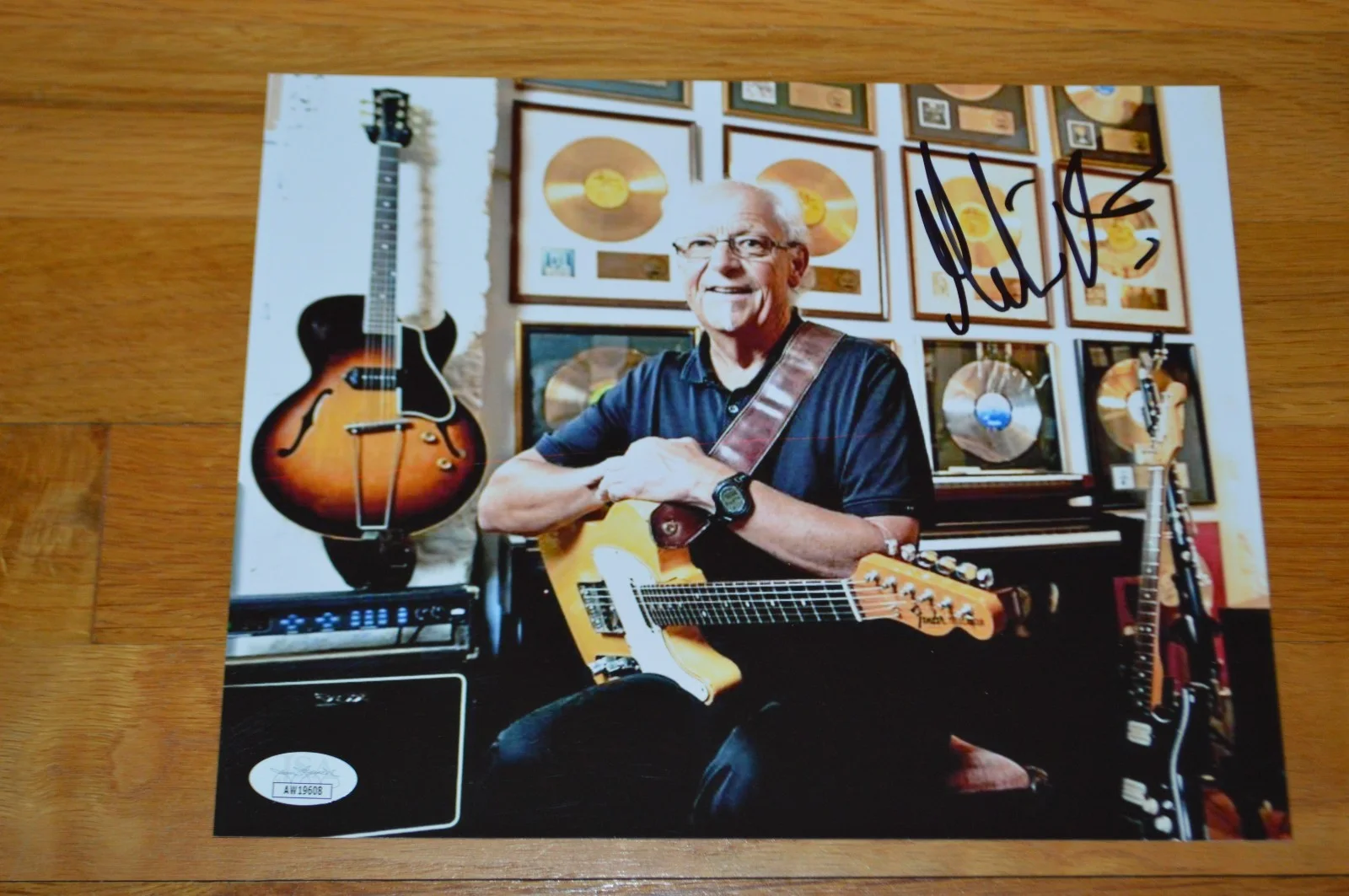 Jethro Tull ~ Martin Barre Autographed 8x10 Color Photo with JSA COA, image 2