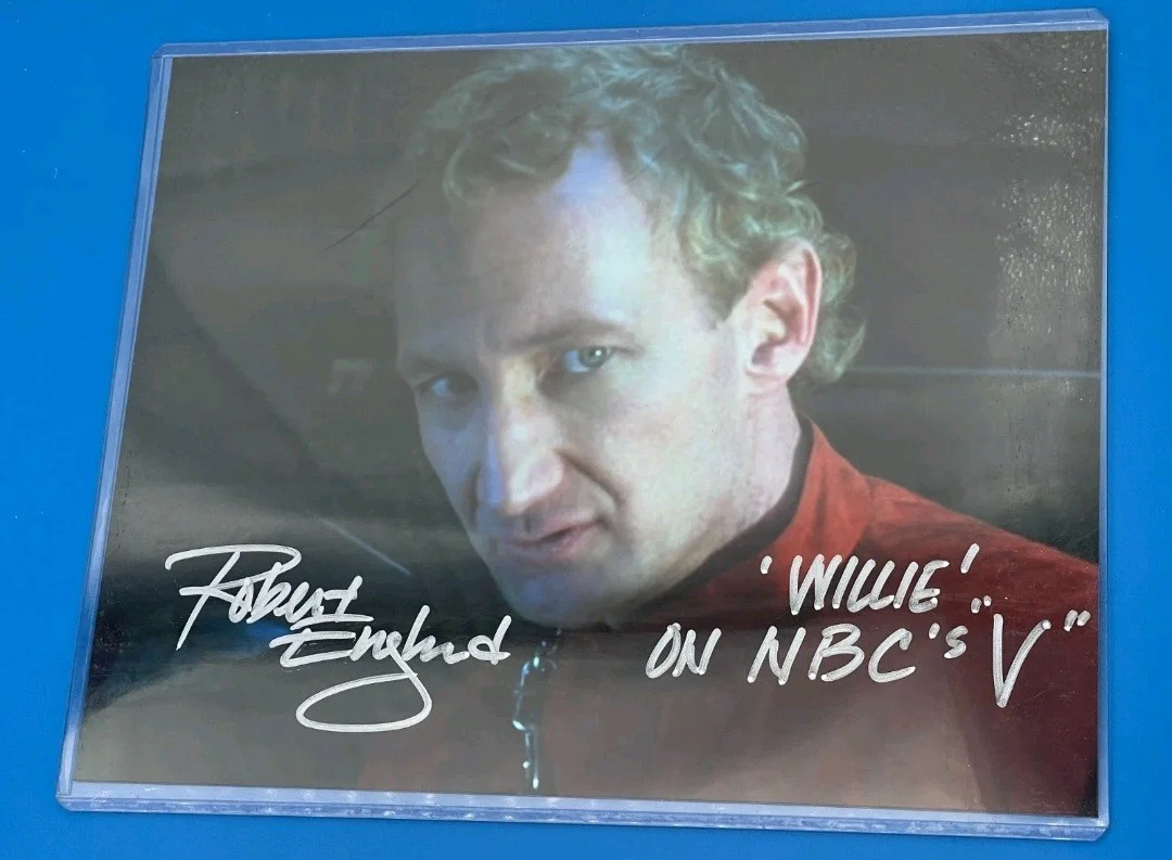 Robert Englund — Robert Englund Signed 8x10 V TV series COA Autograph Nightmare On Elm Street
