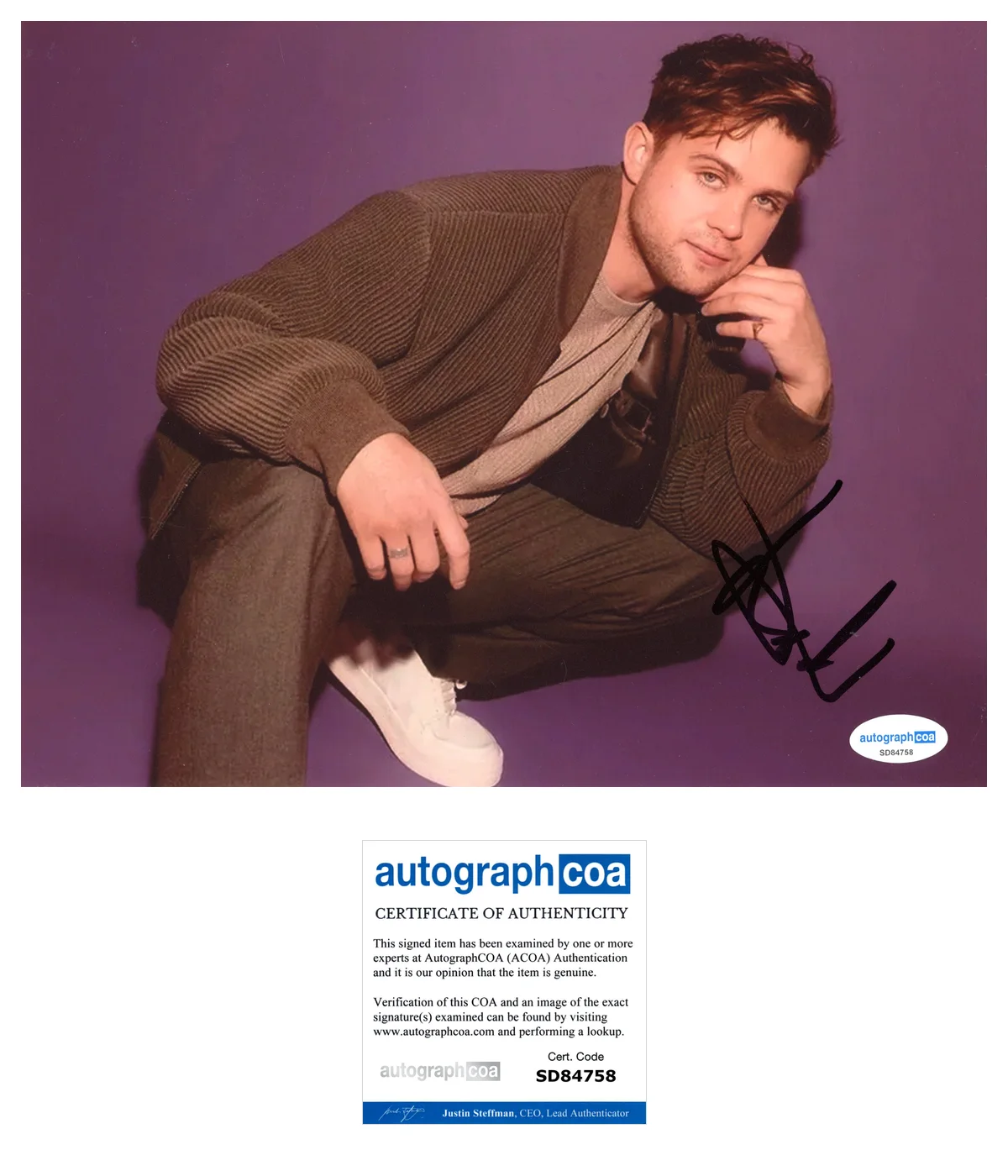 Leo Woodall Autographed Signed 8x10 Photo ACOA, изображение 2