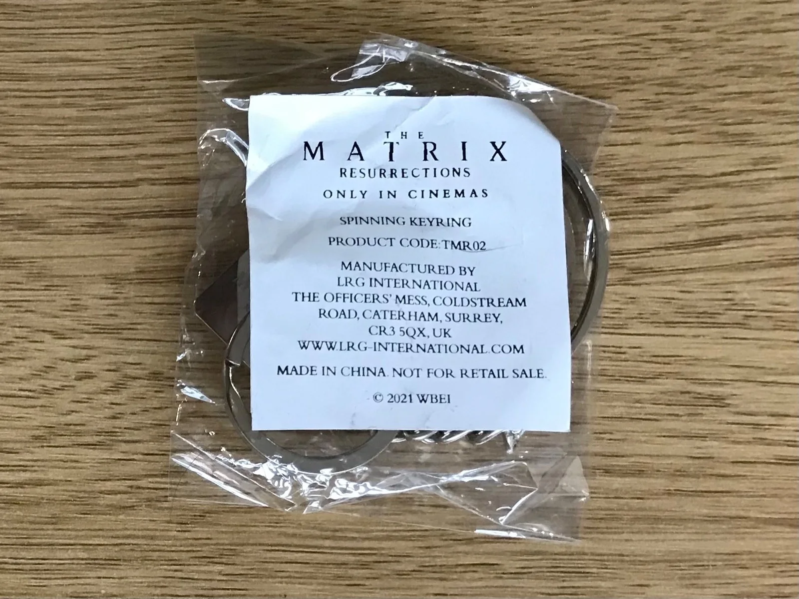 NEW SEALED The Matrix Resurrections 2021 PROMO SPINNING PILL KEYCHAIN/KEYRING, изображение 2