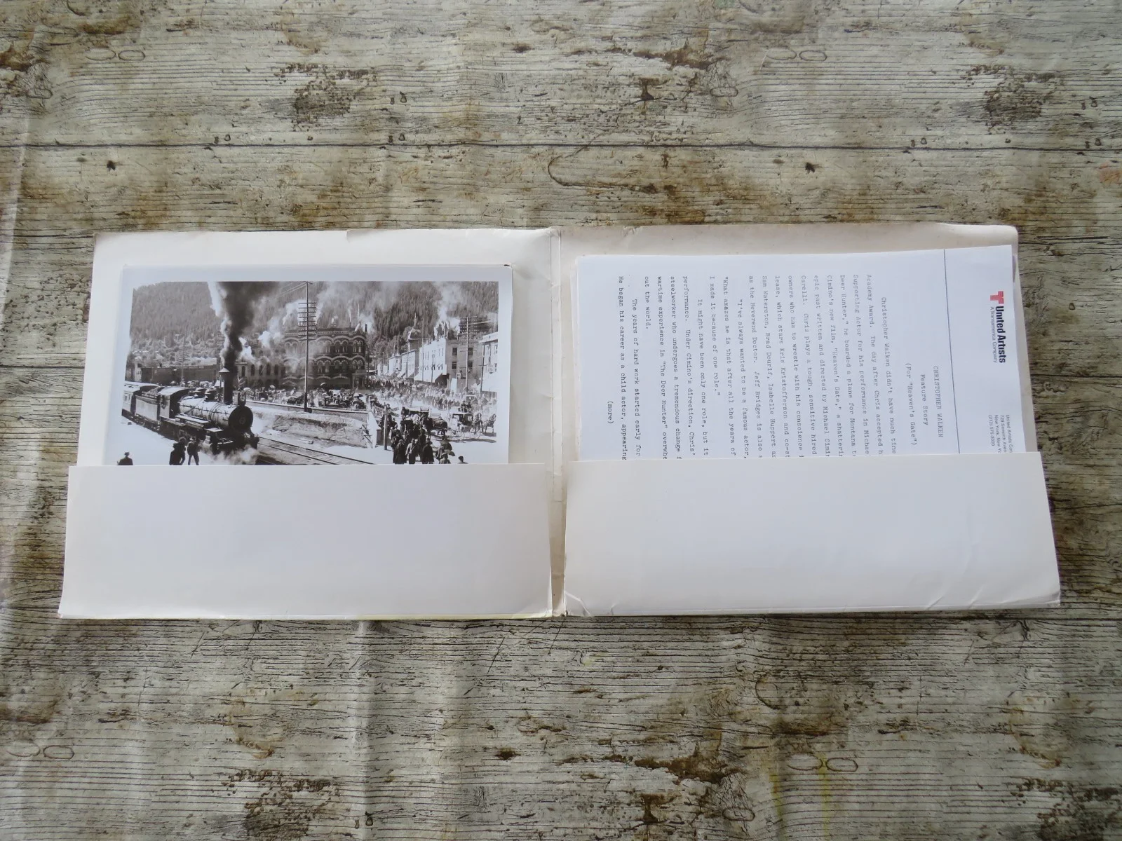 HEAVEN'S GATE ORIGINAL 1980 CINEMA MOVIE PRESS KIT Kris Kristofferson 15 PHOTOS, изображение 2