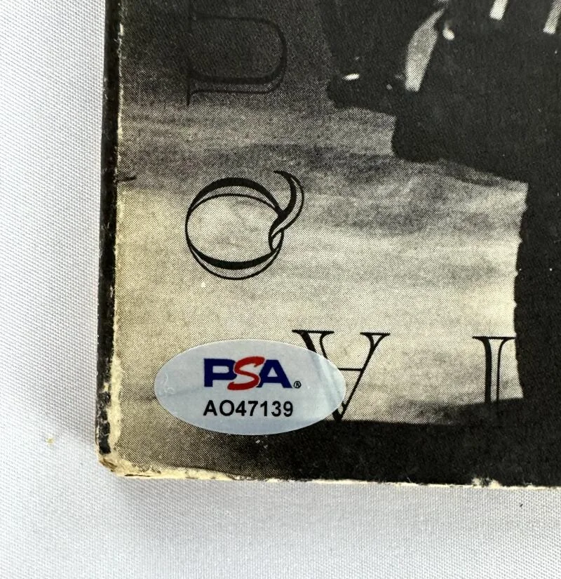 Roger Daltrey, Pete Townshend — Roger Daltrey & Pete Townshend Signed Autograph The Who Quadrophenia w/ PSA COA, image 2
